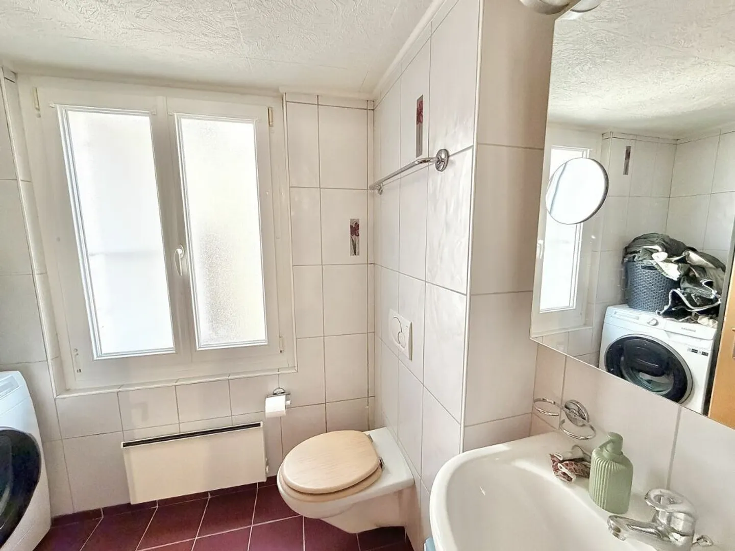 Casa con 3 appartamenti nel centro di Ardon - Foto 20 di 27