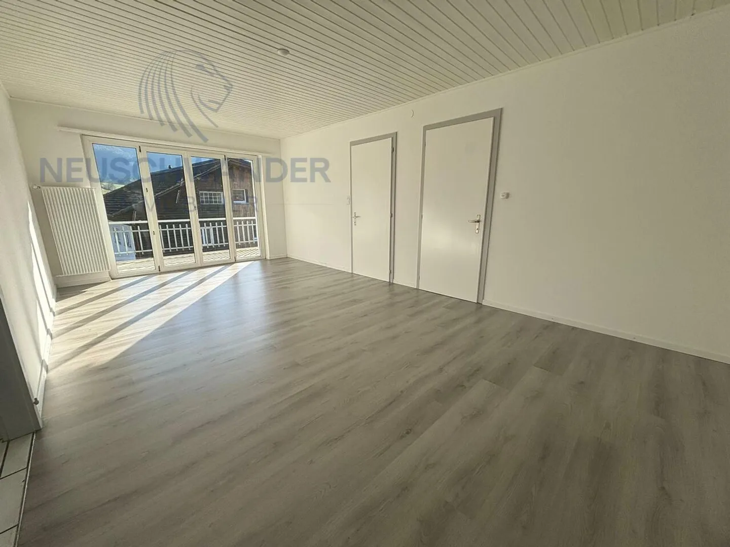 Apartment for rent - Photo 5 of 11