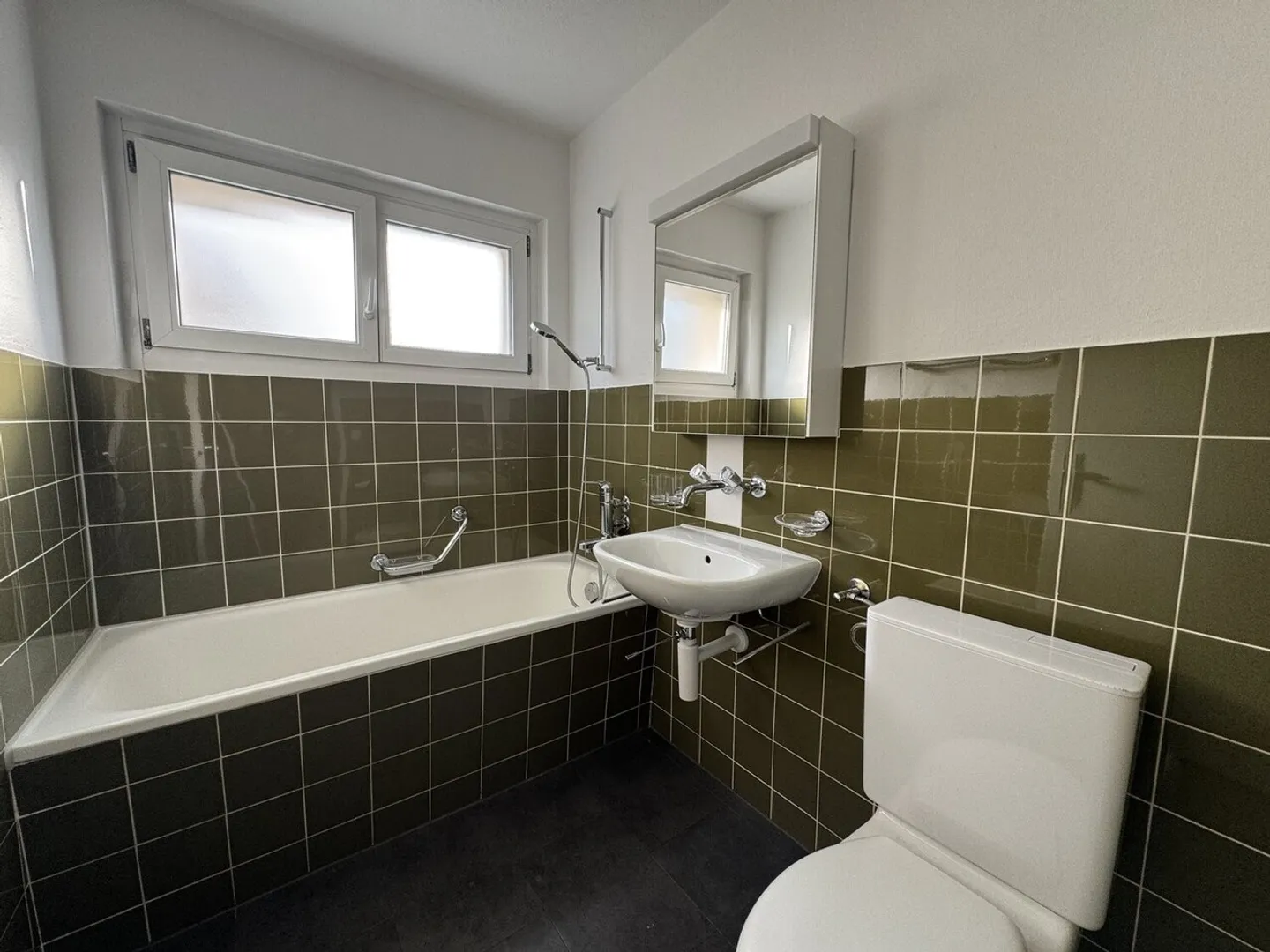 Apartment for rent - Photo 7 of 9