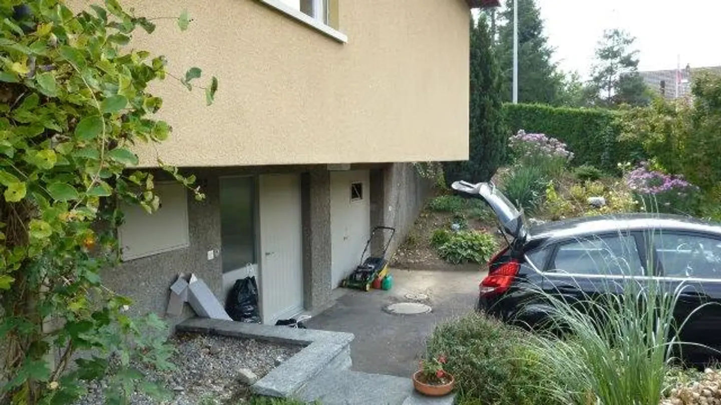 Charmante maison individuelle de 5,5 pièces à Embrach, limitée à un an - Photo 45 sur 49