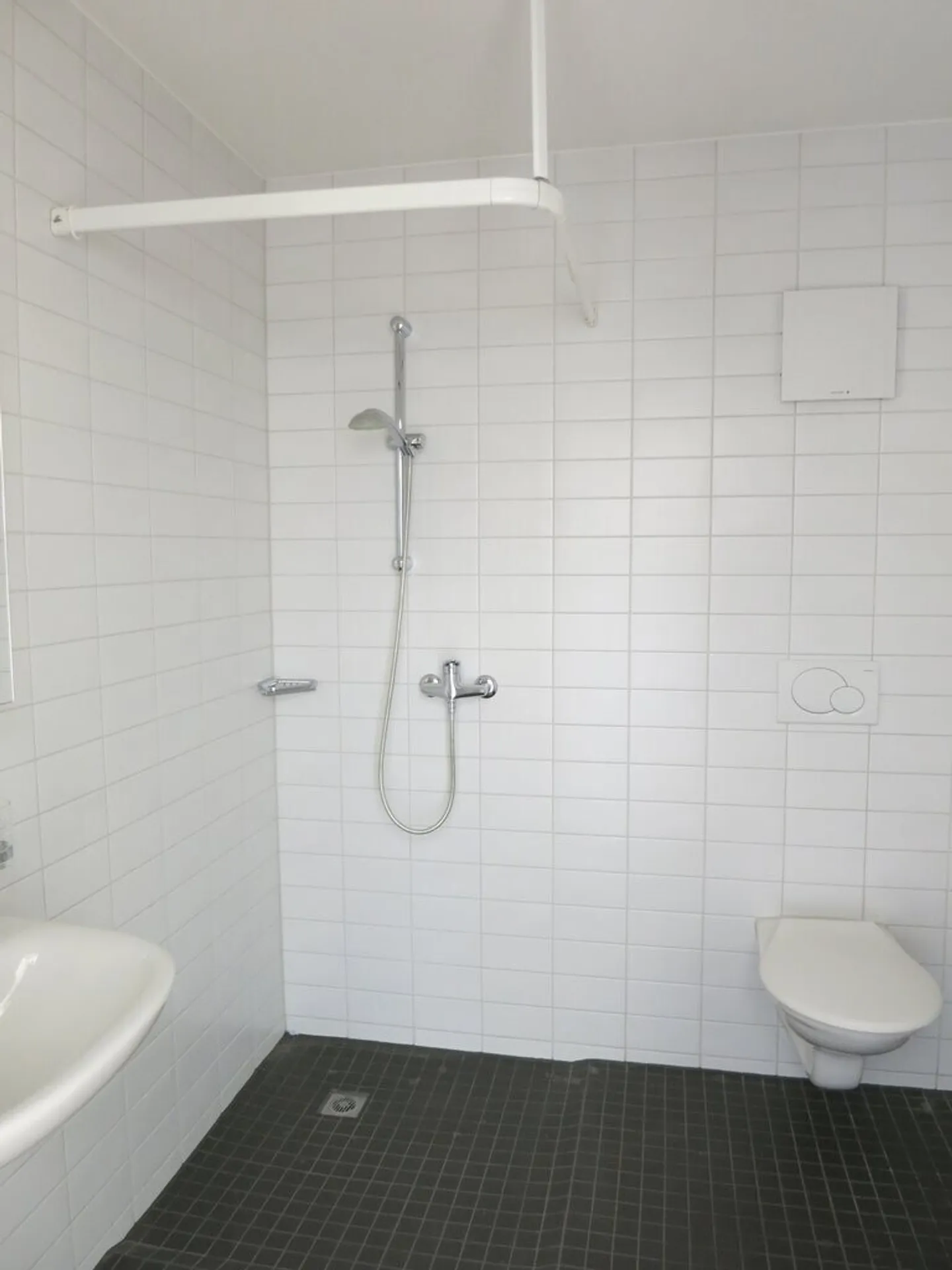 Here ends your apartment search - Photo 5 of 8