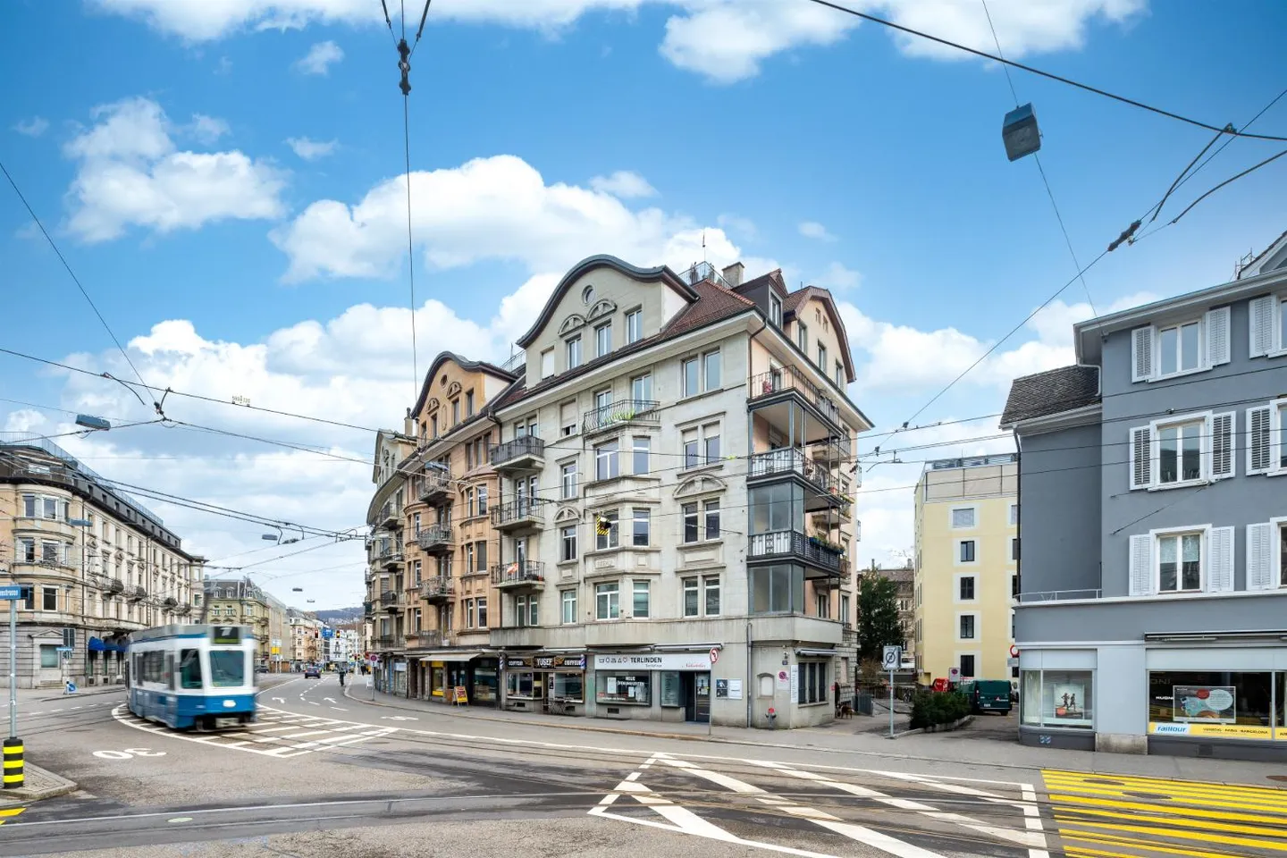 Fantastico appartamento loft con terrazza privata sul tetto! - Foto 1 di 12