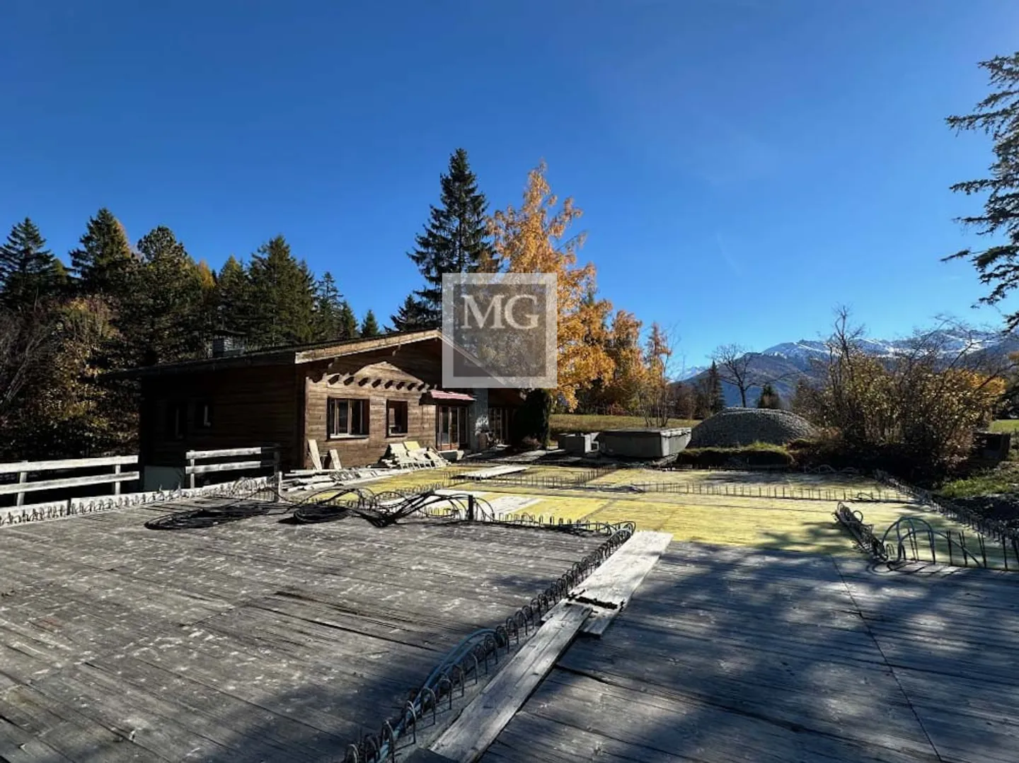 Exceptional chalet, 8.5 rooms under construction in R2 - Photo 4 of 7