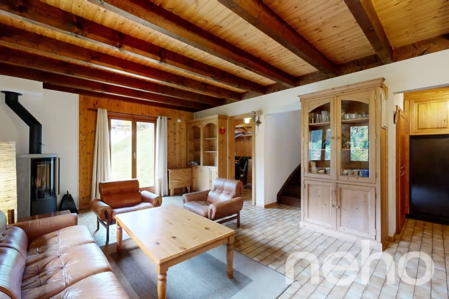 Exklusiv: Chalet mit 5 Schlafzimmern und schöner Südausrichtung - Foto 2 von 13