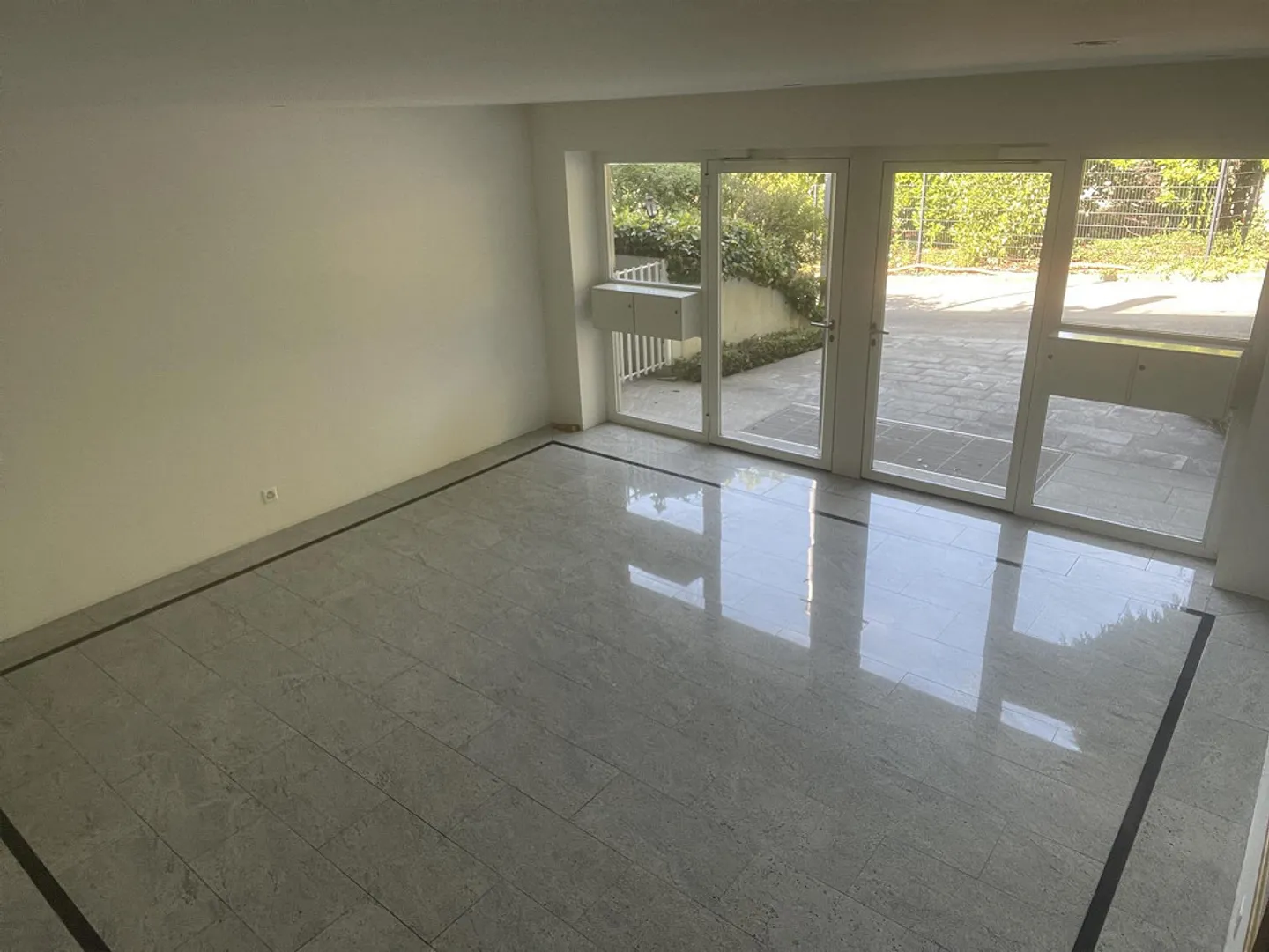 Condominium de 5 1/2 pièces dans un emplacement recherché à Riehen - Photo 4 sur 12
