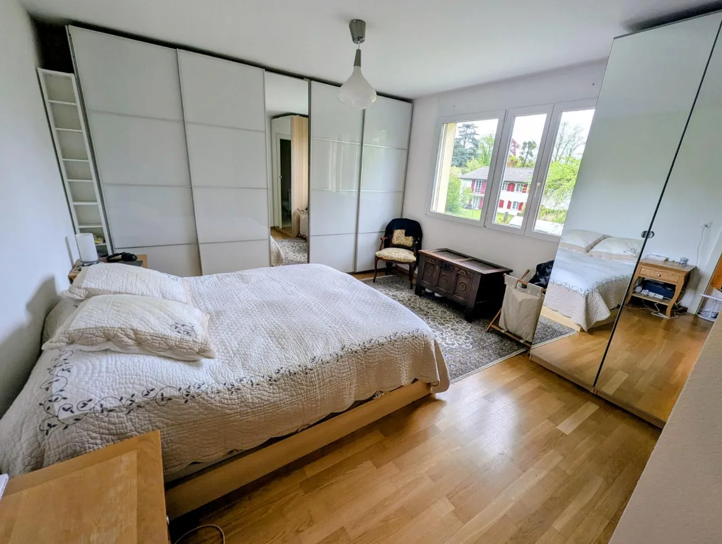 Wunderschöne 6-Zimmer-Wohnung mit 161 m² in einer begehrten Wohngegend - Foto 8 von 8