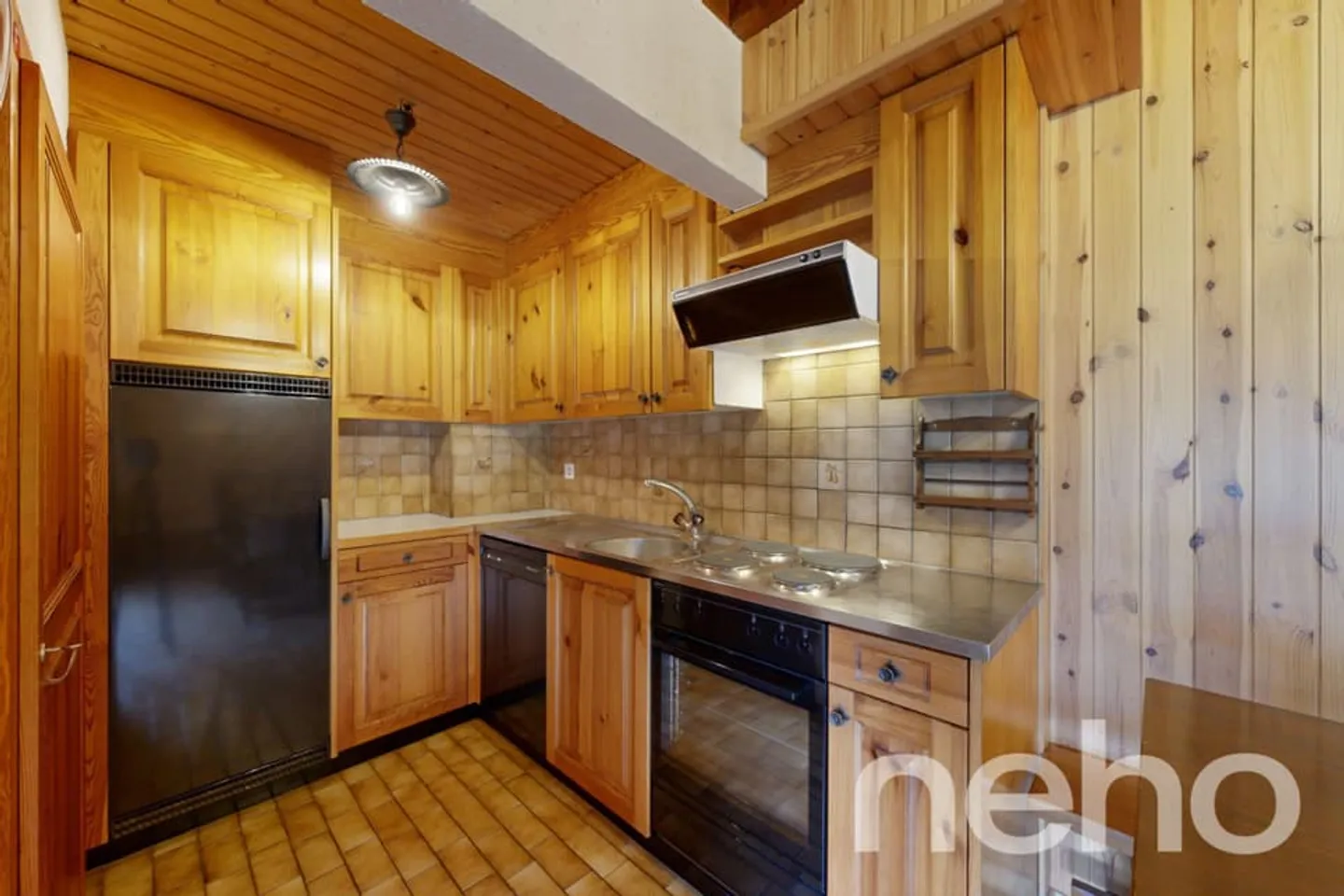 Exklusiv: Chalet mit 5 Schlafzimmern und schöner Südausrichtung - Foto 3 von 13