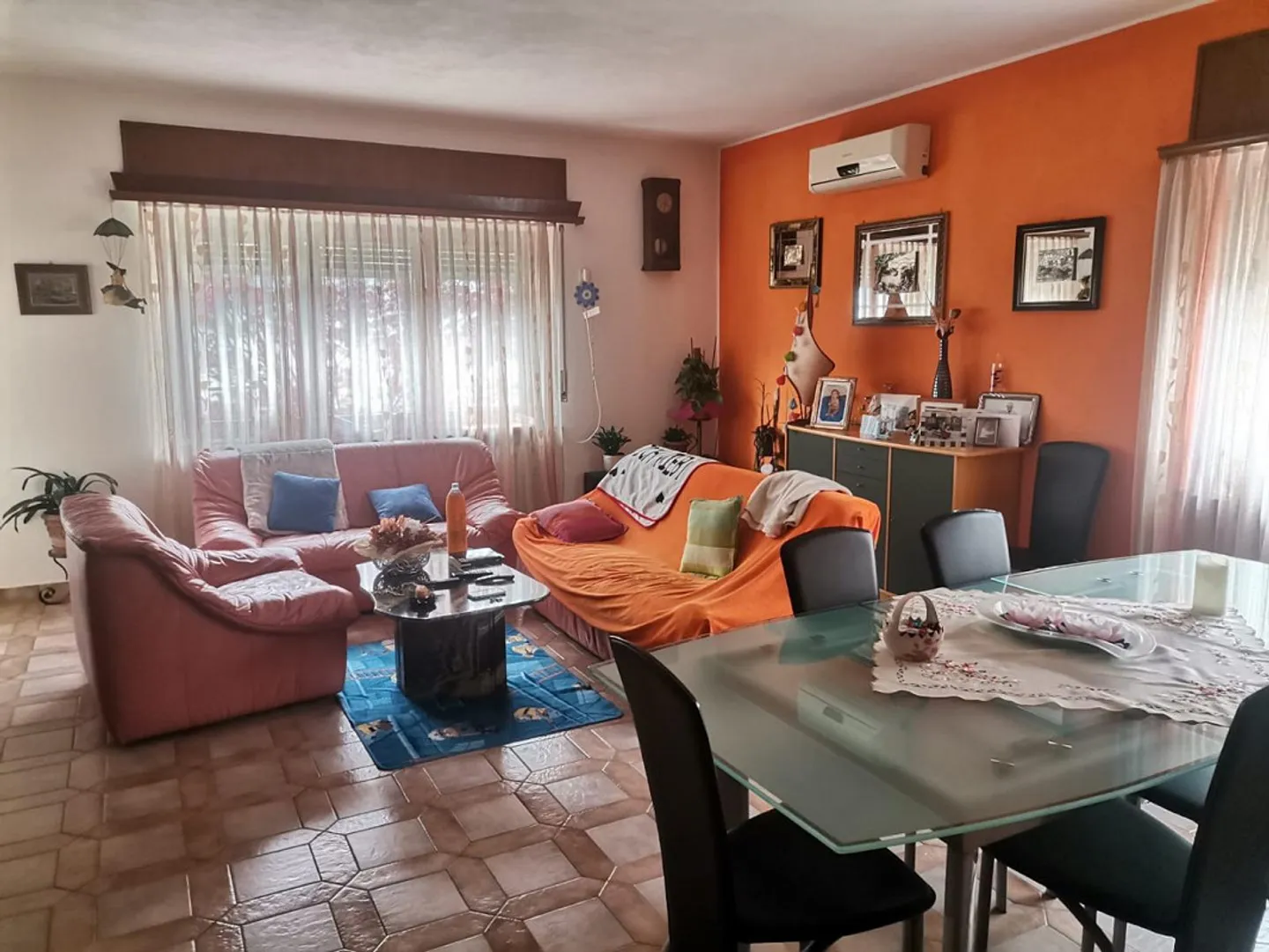 Casa singola in affitto - Foto 2 di 21
