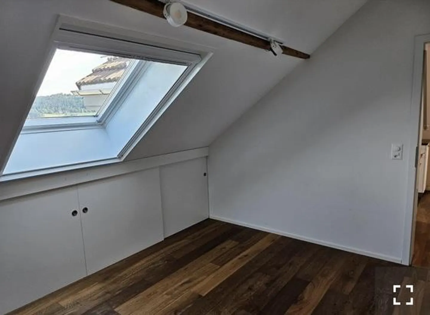 3-room penthouse with panoramic view - Photo 4 of 5