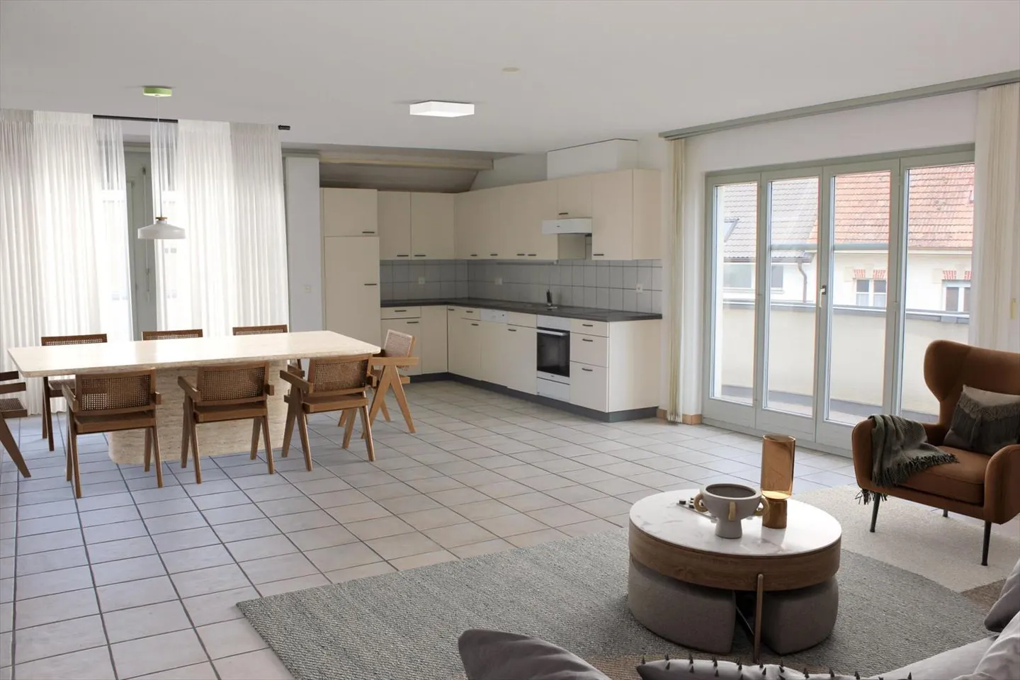 Duplex for rent - Photo 1 of 10