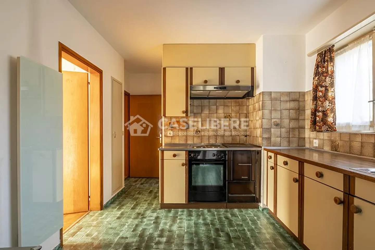 EINFAMILIENHAUS MIT GARTEN IN LOSTALLO - Foto 9 von 21