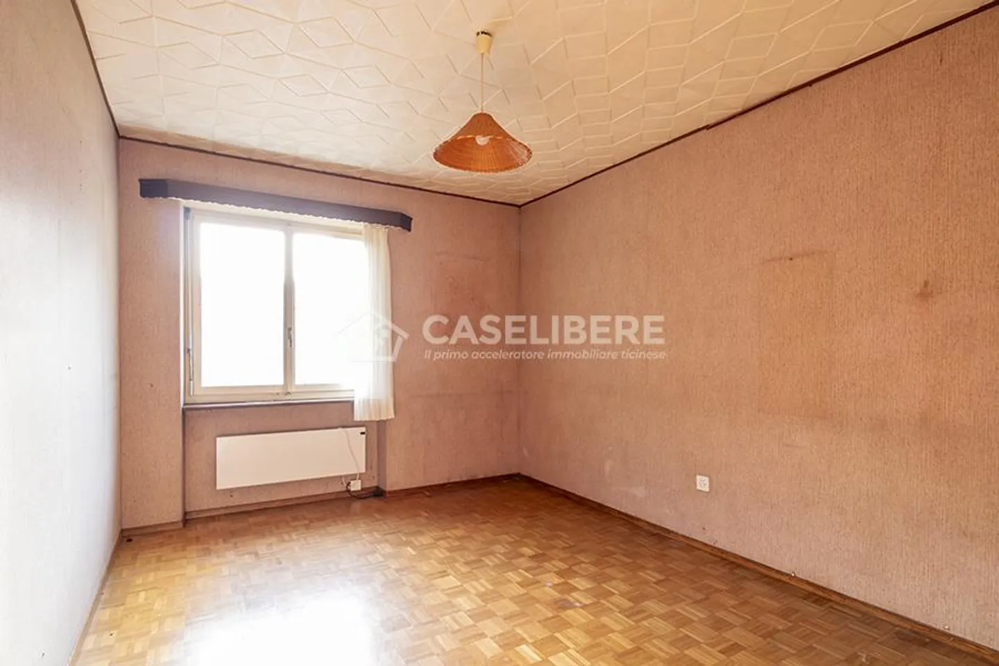 EINFAMILIENHAUS MIT GARTEN IN LOSTALLO - Foto 12 von 21