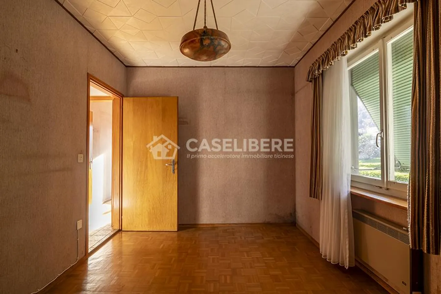 EINFAMILIENHAUS MIT GARTEN IN LOSTALLO - Foto 13 von 21