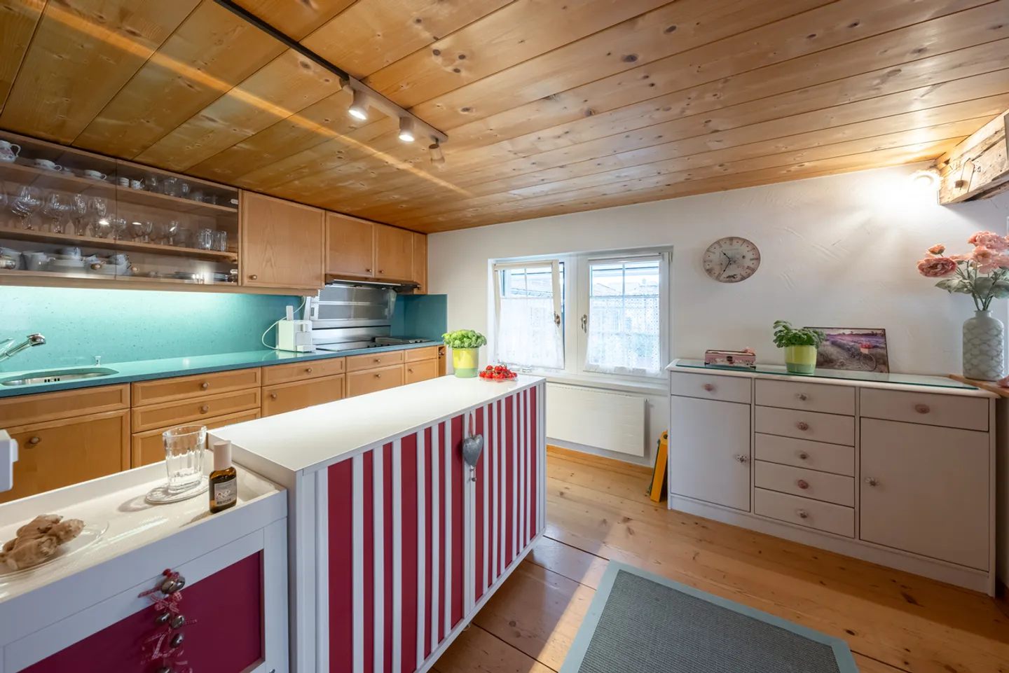 Charming Historic Family Home - Photo 2 of 9