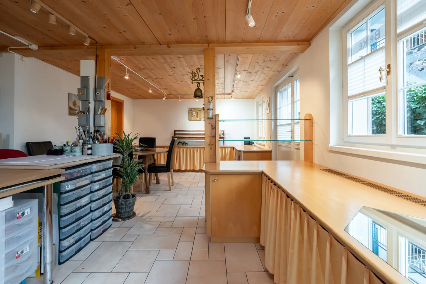 Charming Historic Family Home - Photo 8 of 9