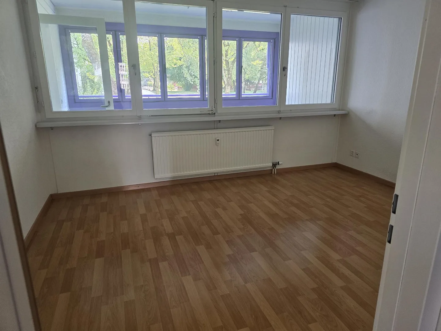 appartement spacieux et calme de 4 pièces - Photo 6 sur 10