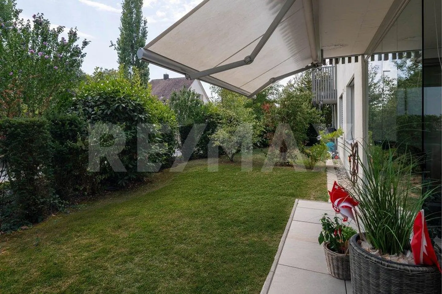 Living in the Green, in the Schönegg District - without sacrificing comfort... - Photo 6 of 13
