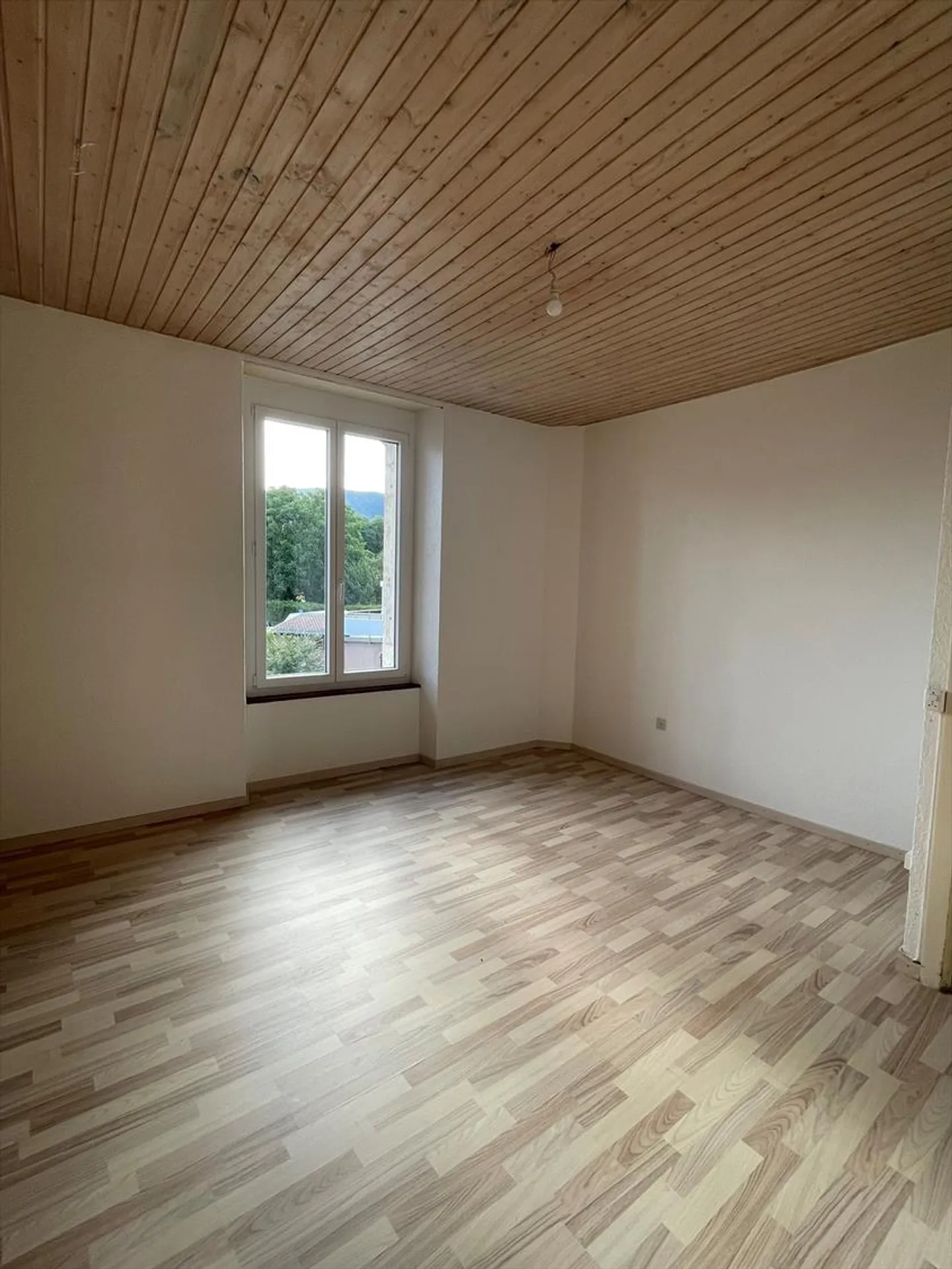 Appartamento di 4,5 locali al 1° piano - Foto 3 di 7
