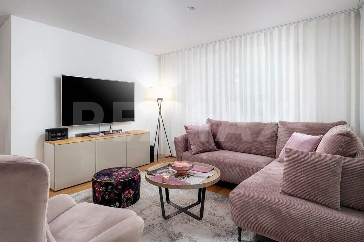 Living in the Green, in the Schönegg District - without sacrificing comfort... - Photo 2 of 13
