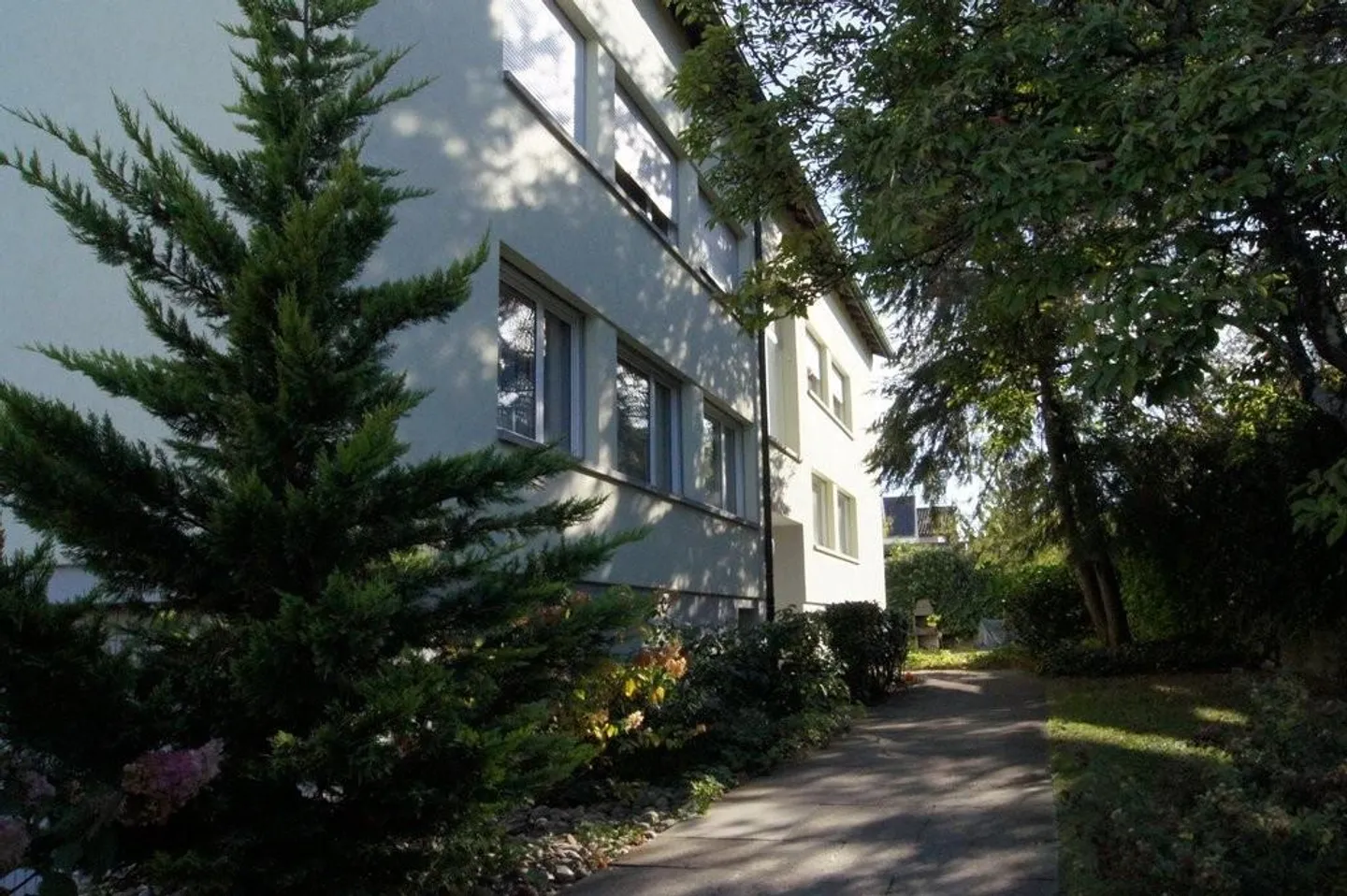 Charmante Wohnung in Lyss - Foto 1 von 6