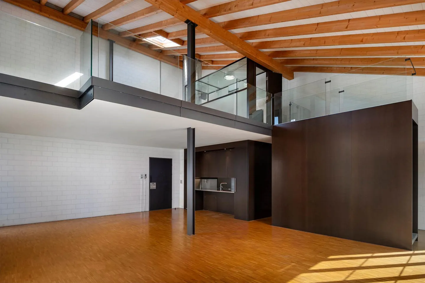 Loft-Wohnung an bester Lage! - Photo 4 sur 19