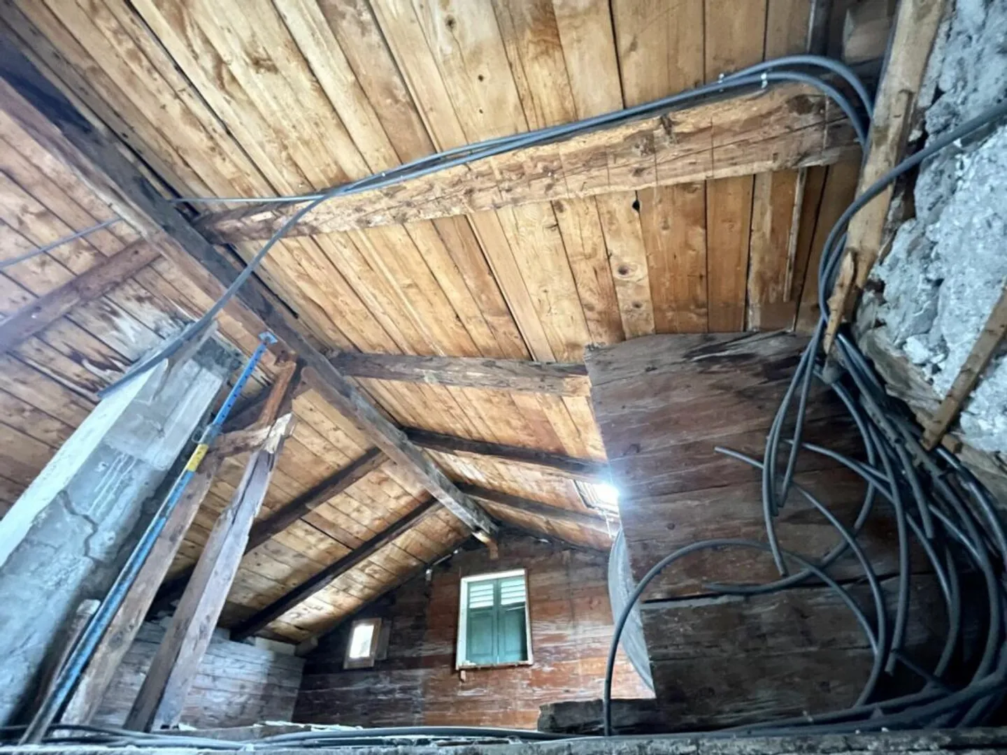 Haus zu renovieren mit Keller nach Wunsch umbaubar - Foto 29 von 30