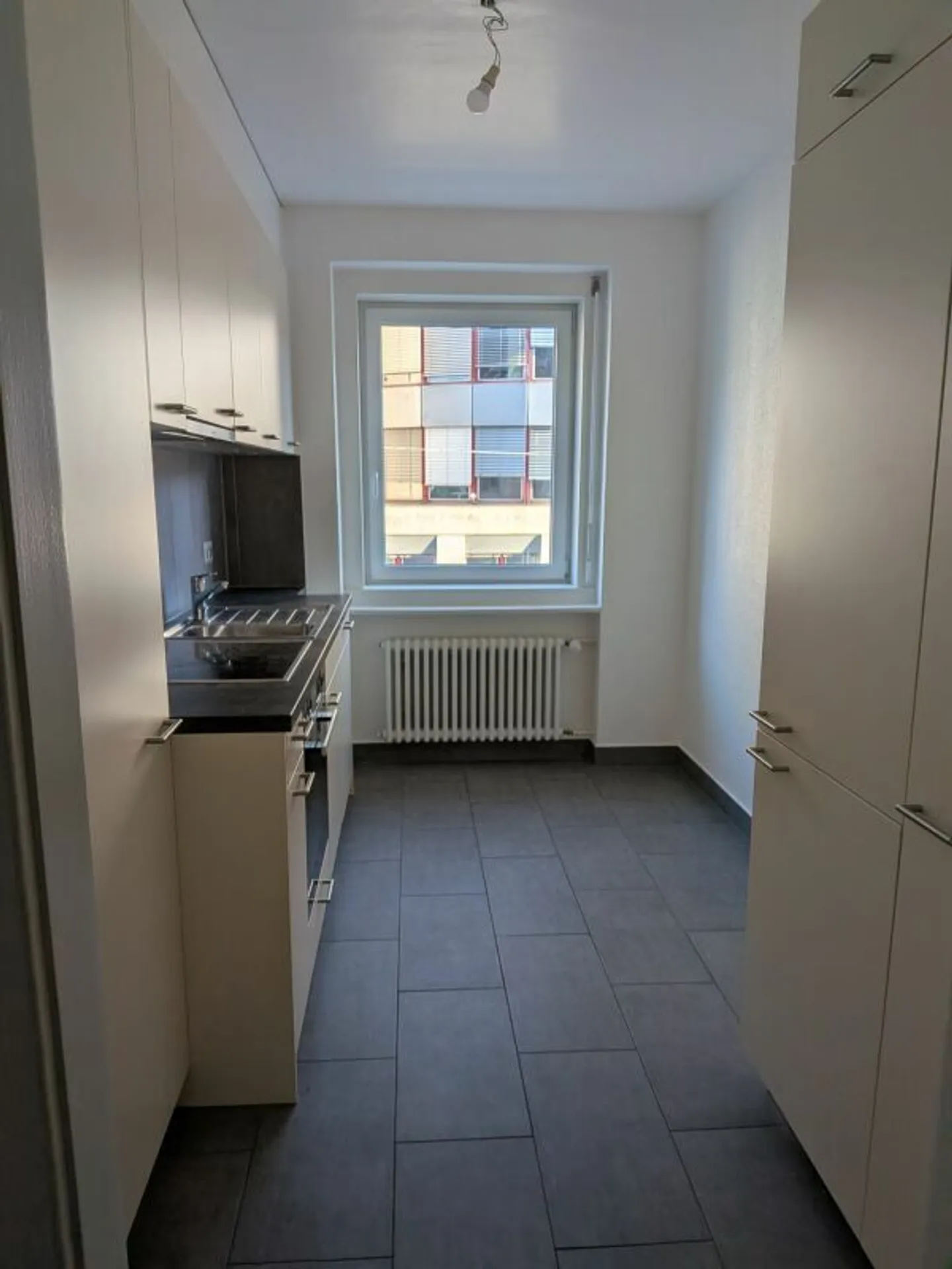 3.5 rooms close to the lake and amenities - Photo 1 of 12