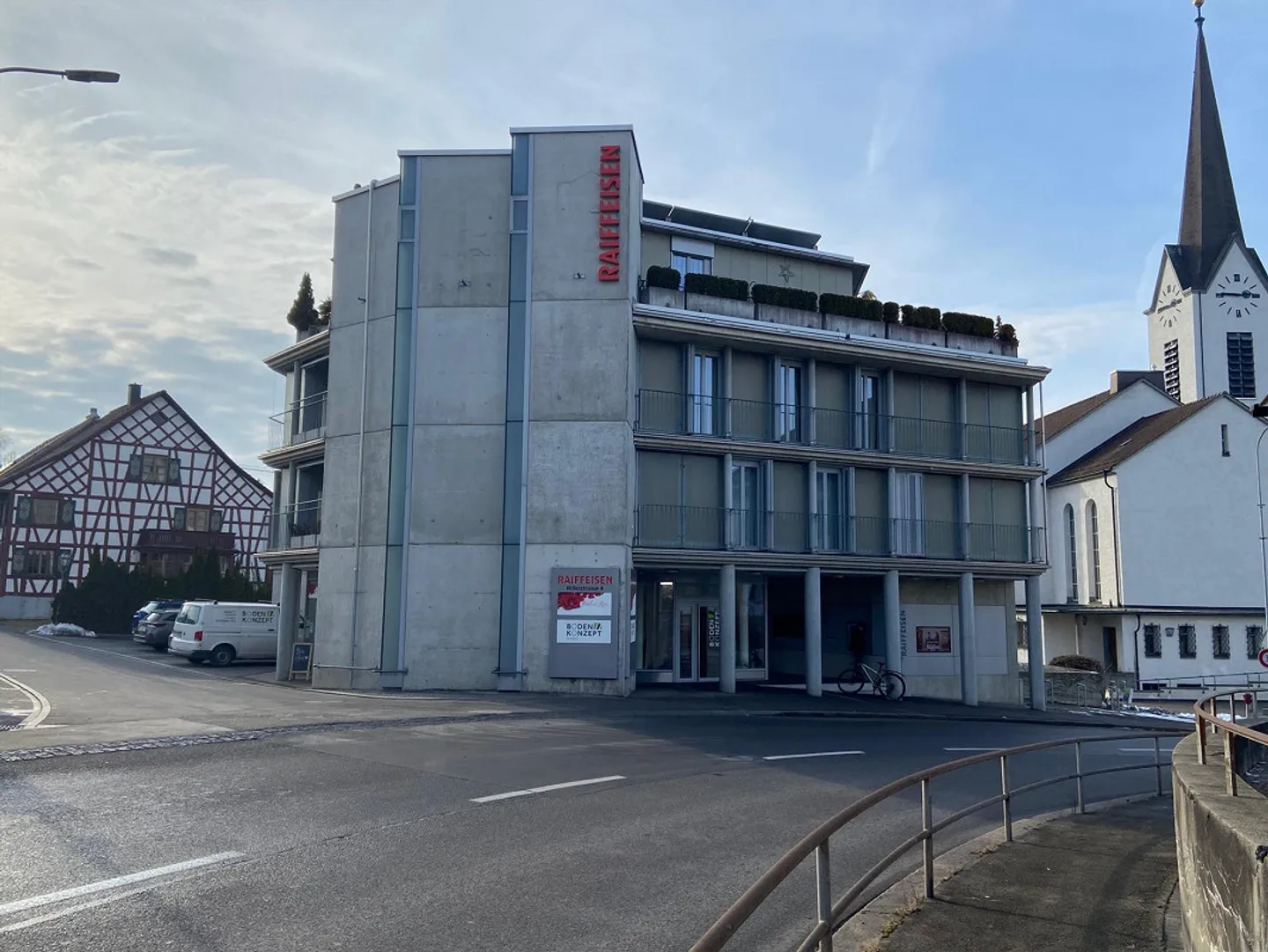 Shop / Office / Service Space 44 m² - Photo 1 of 7