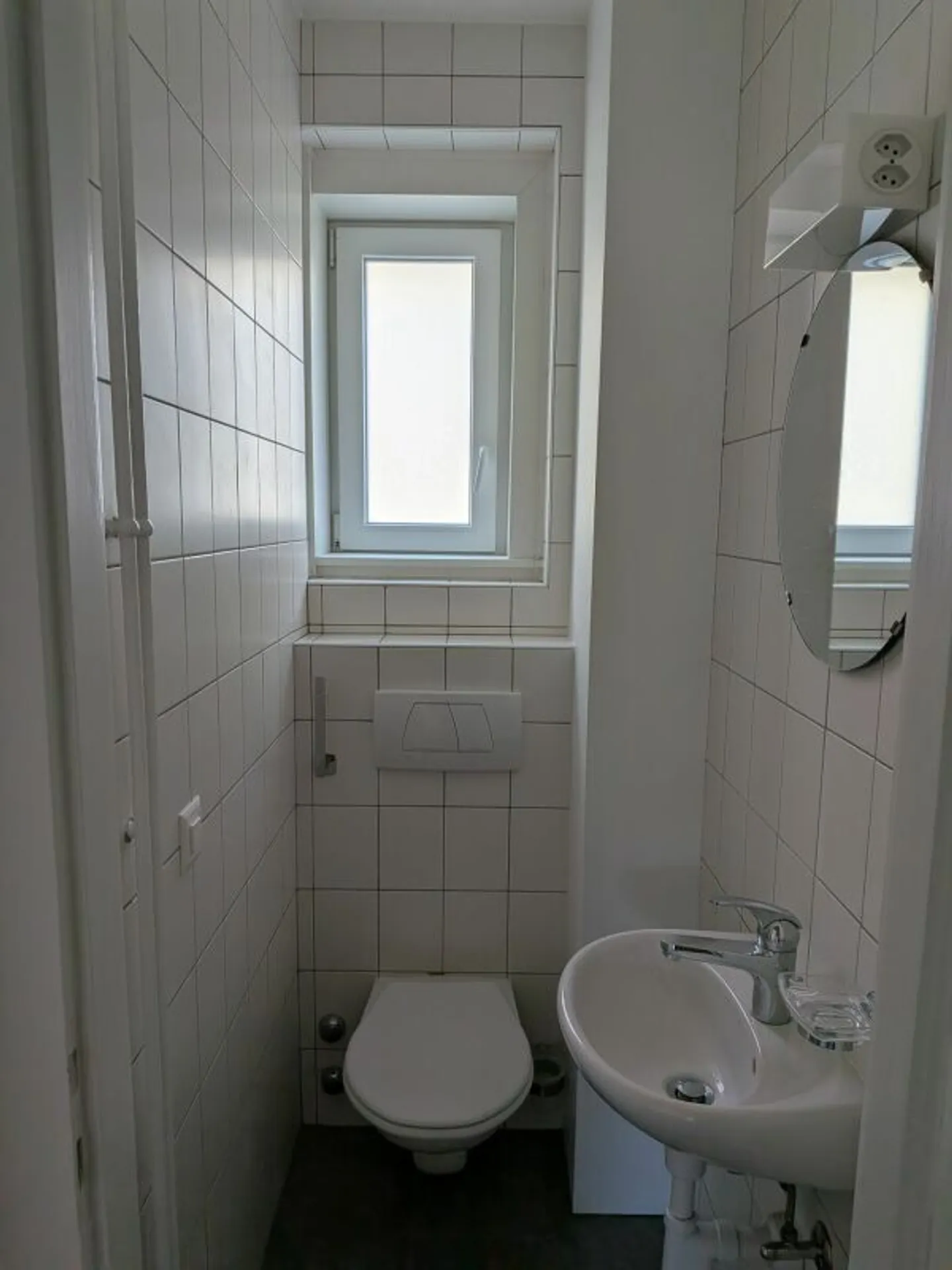 3.5 rooms close to the lake and amenities - Photo 3 of 12