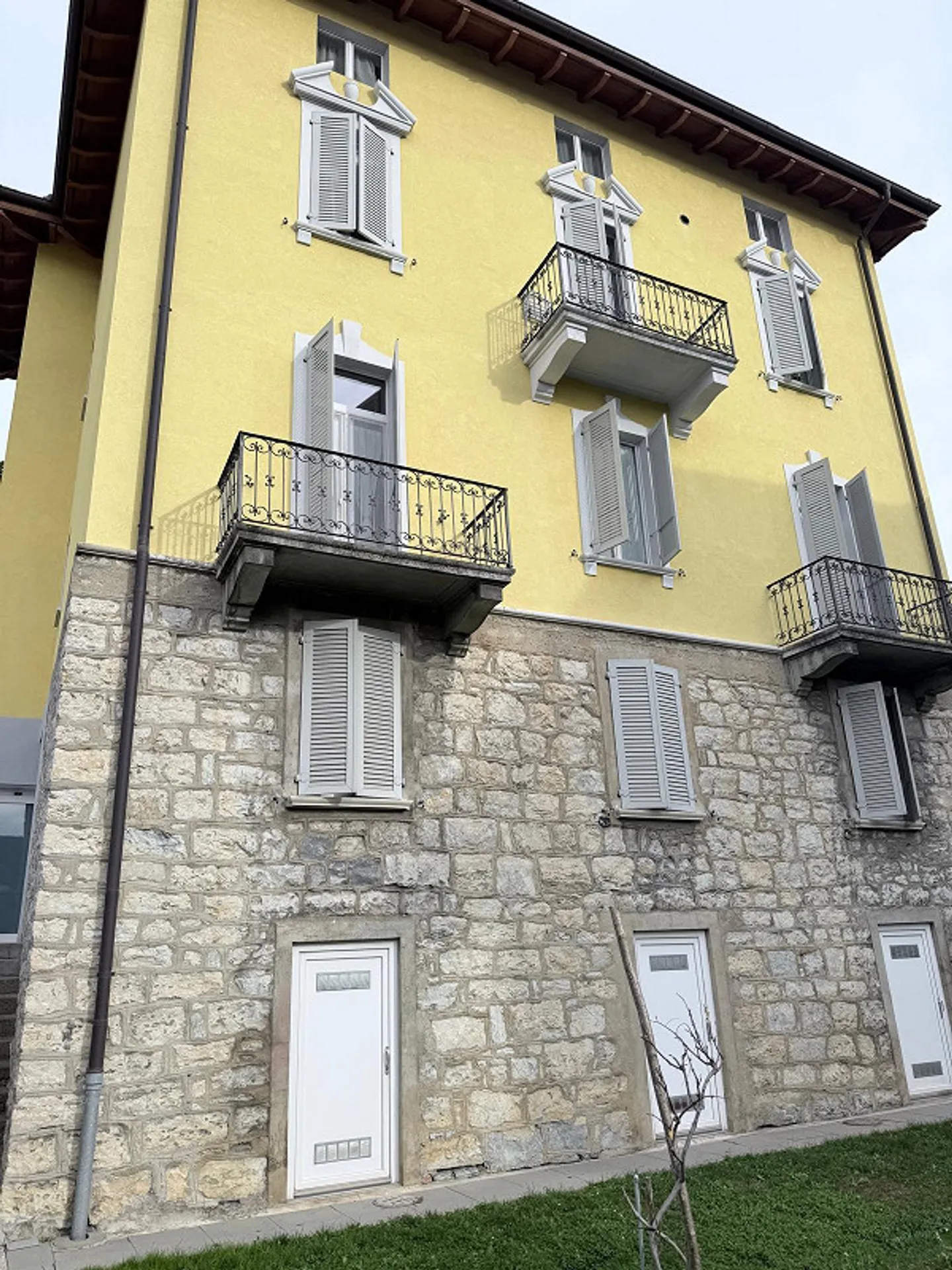 Attique de Vacallo avec ascenseur privé - Photo 14 sur 17