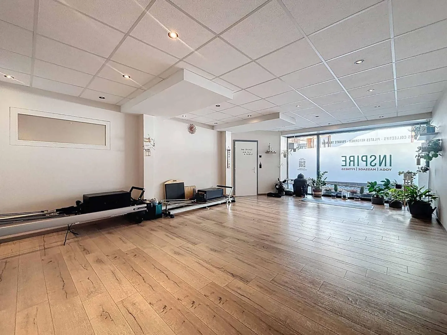 Office 1 room - Photo 1 of 2