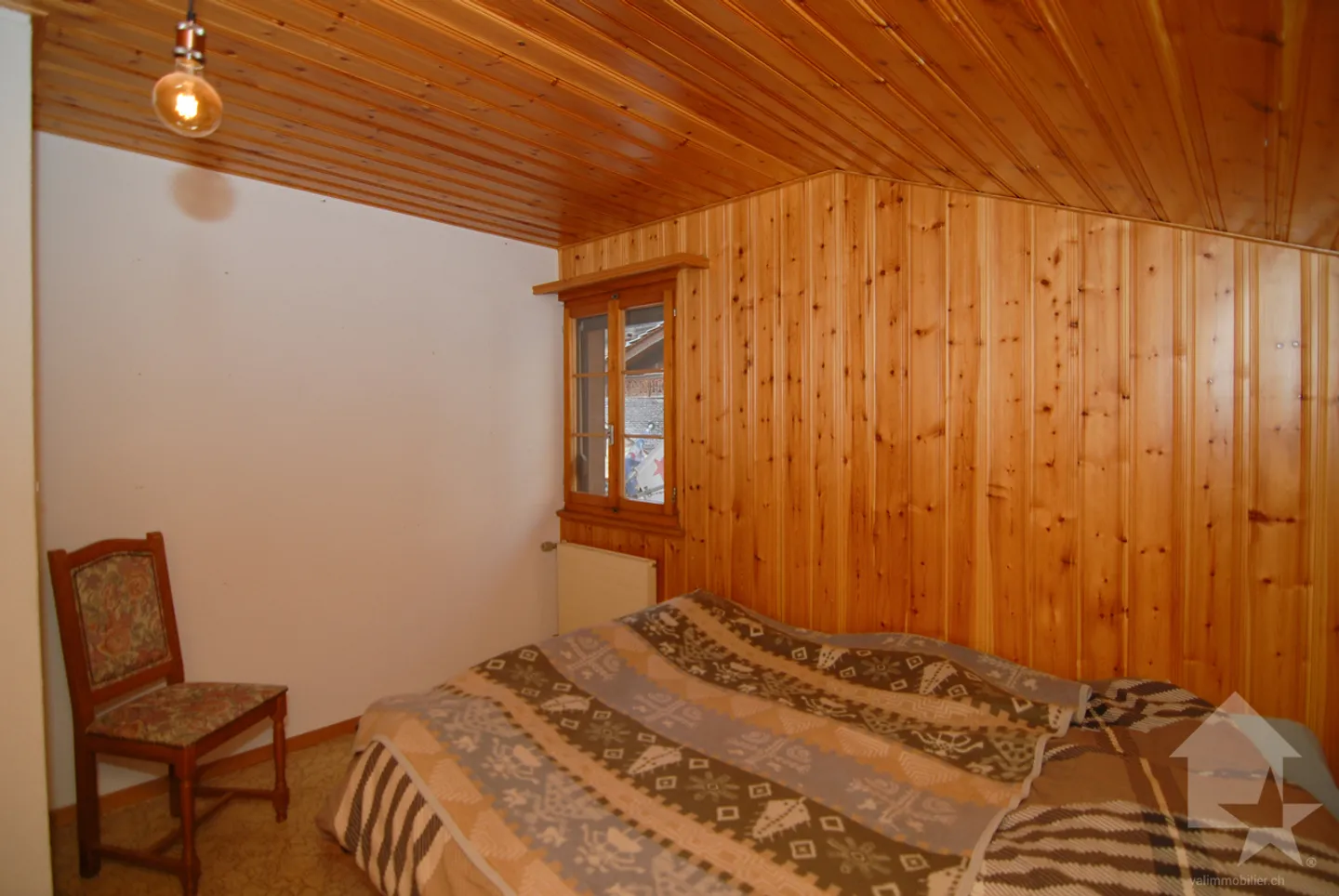 Magnifico ristorante nel centro di Evolène con appartamento separato - Foto 12 di 18