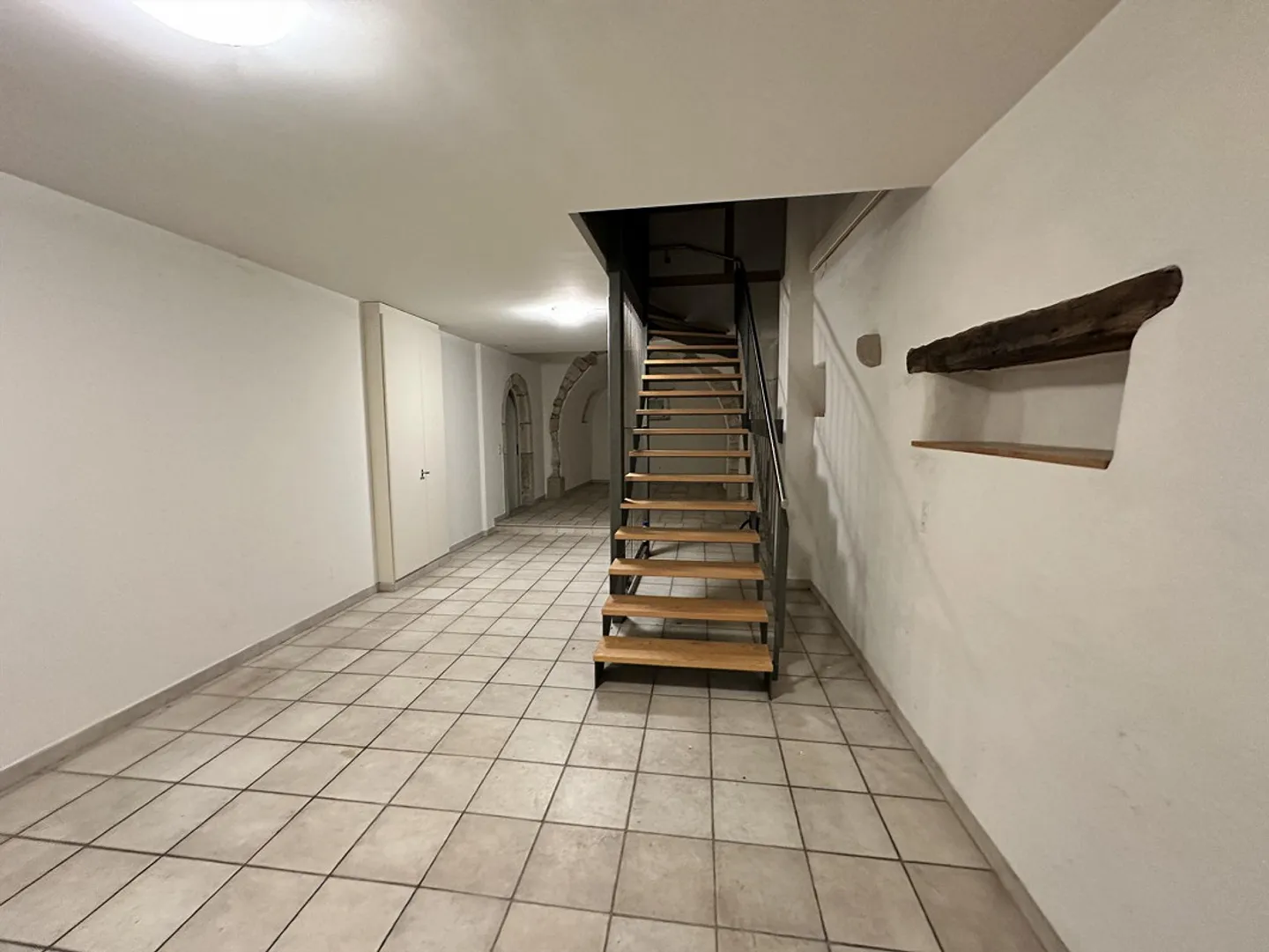 Living with Charm - Unique 5.5 Room Farmhouse for Rent - Photo 3 of 21