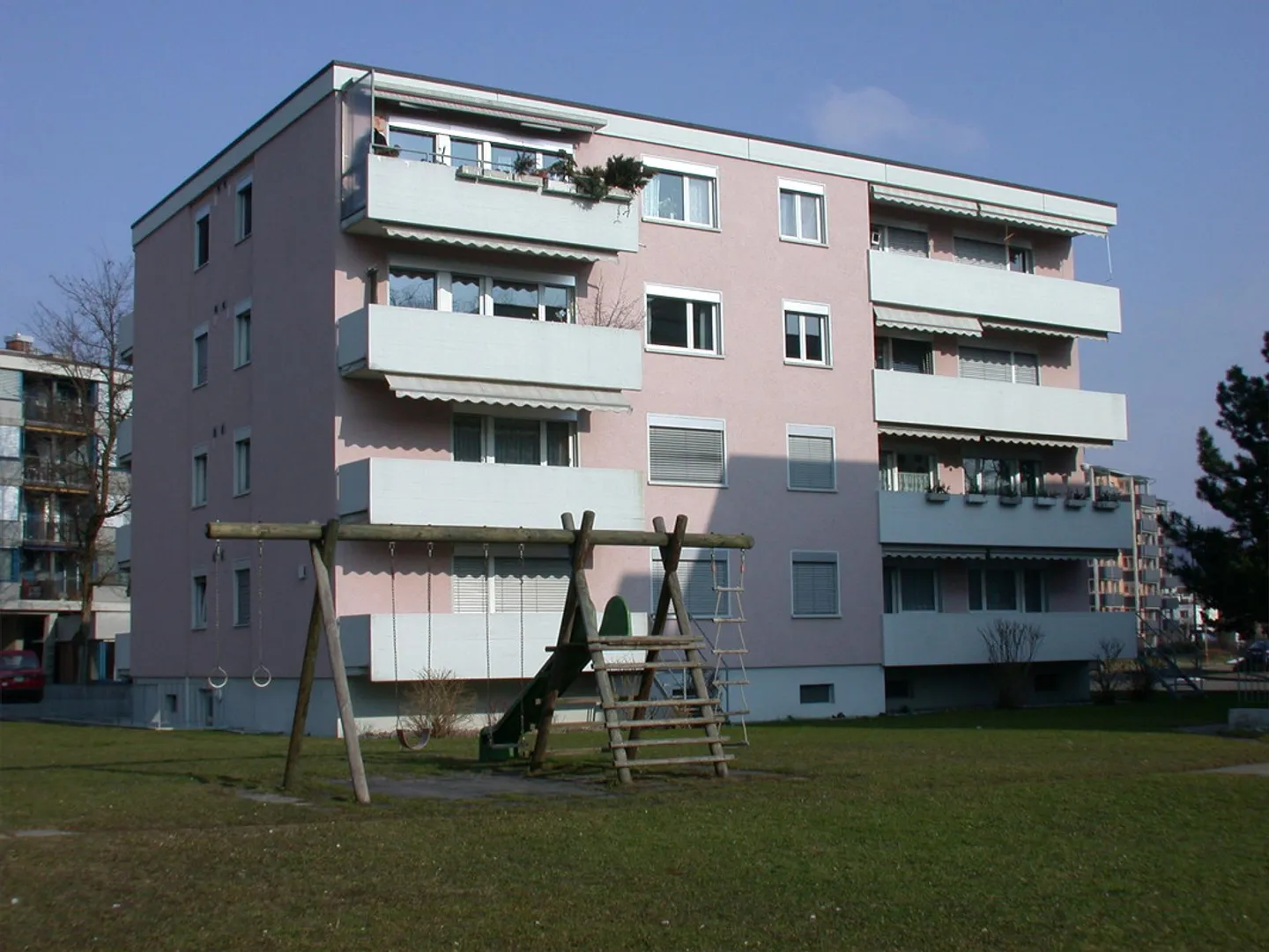 2-room apartment with balcony in Wetzikon-Kempten - Photo 1 of 9