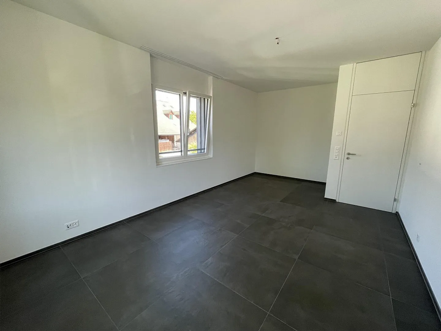 Bella appartamento di 4.5 stanze a Nänikon - Foto 11 di 12