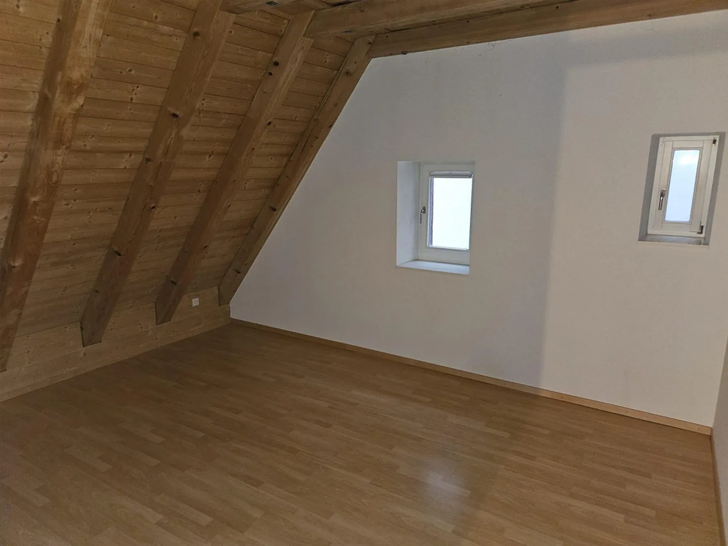 Living with Charm - Unique 5.5 Room Farmhouse for Rent - Photo 18 of 21