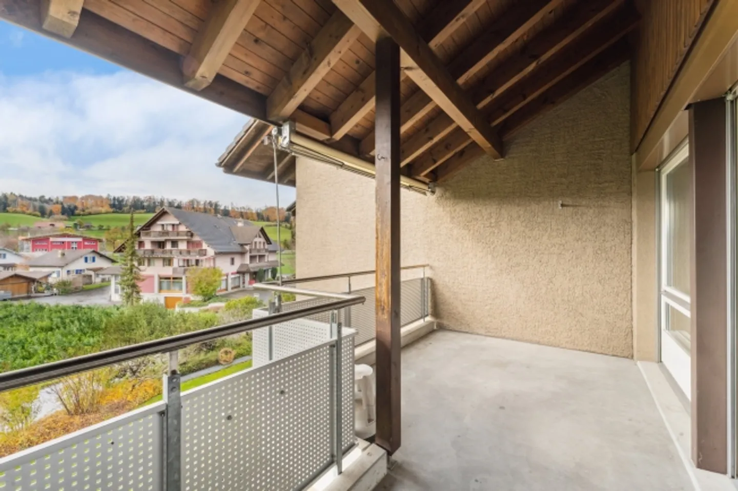 BLACK FRIDAY - Free parking space for one year! - Photo 9 of 11