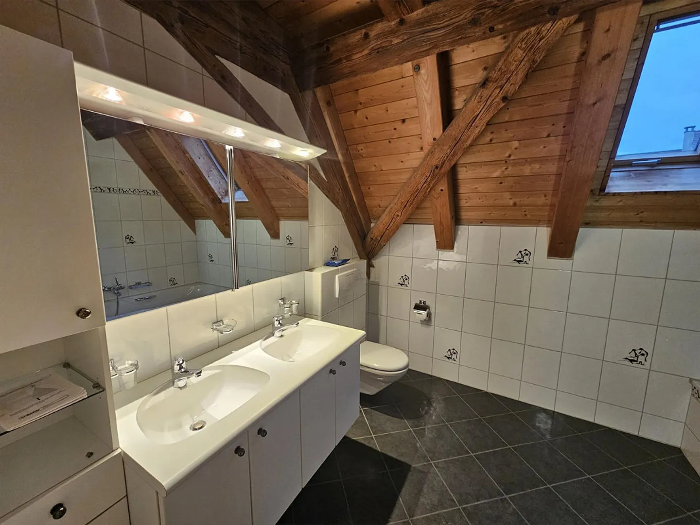 Living with Charm - Unique 5.5 Room Farmhouse for Rent - Photo 17 of 21