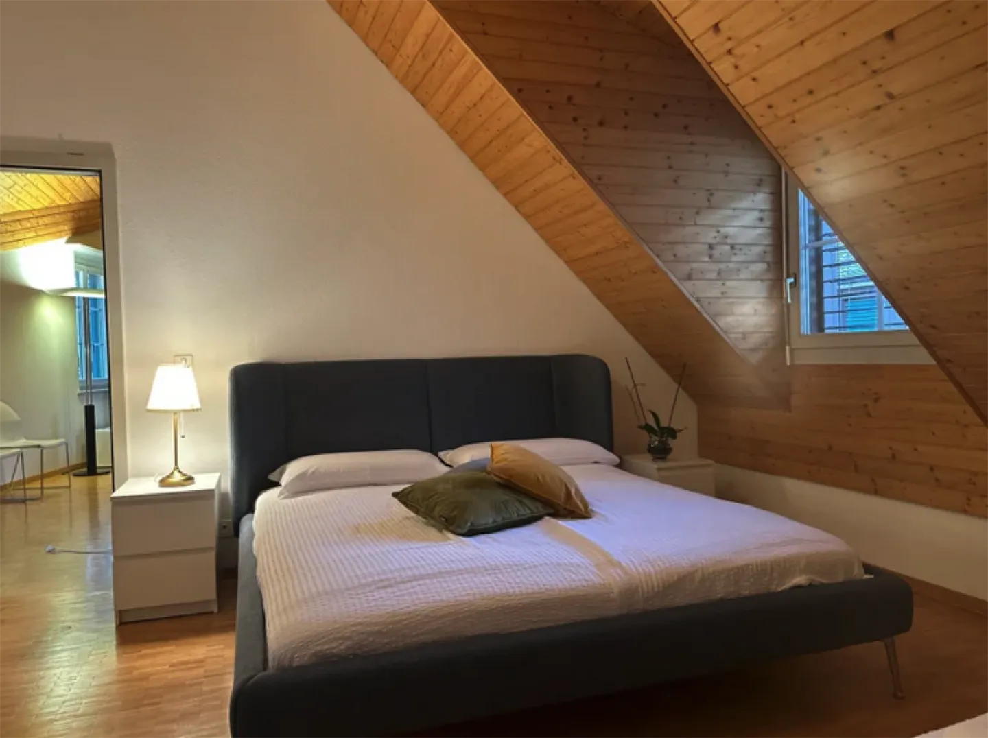 2.5 rooms in the city center of Neuchâtel - Photo 4 of 6