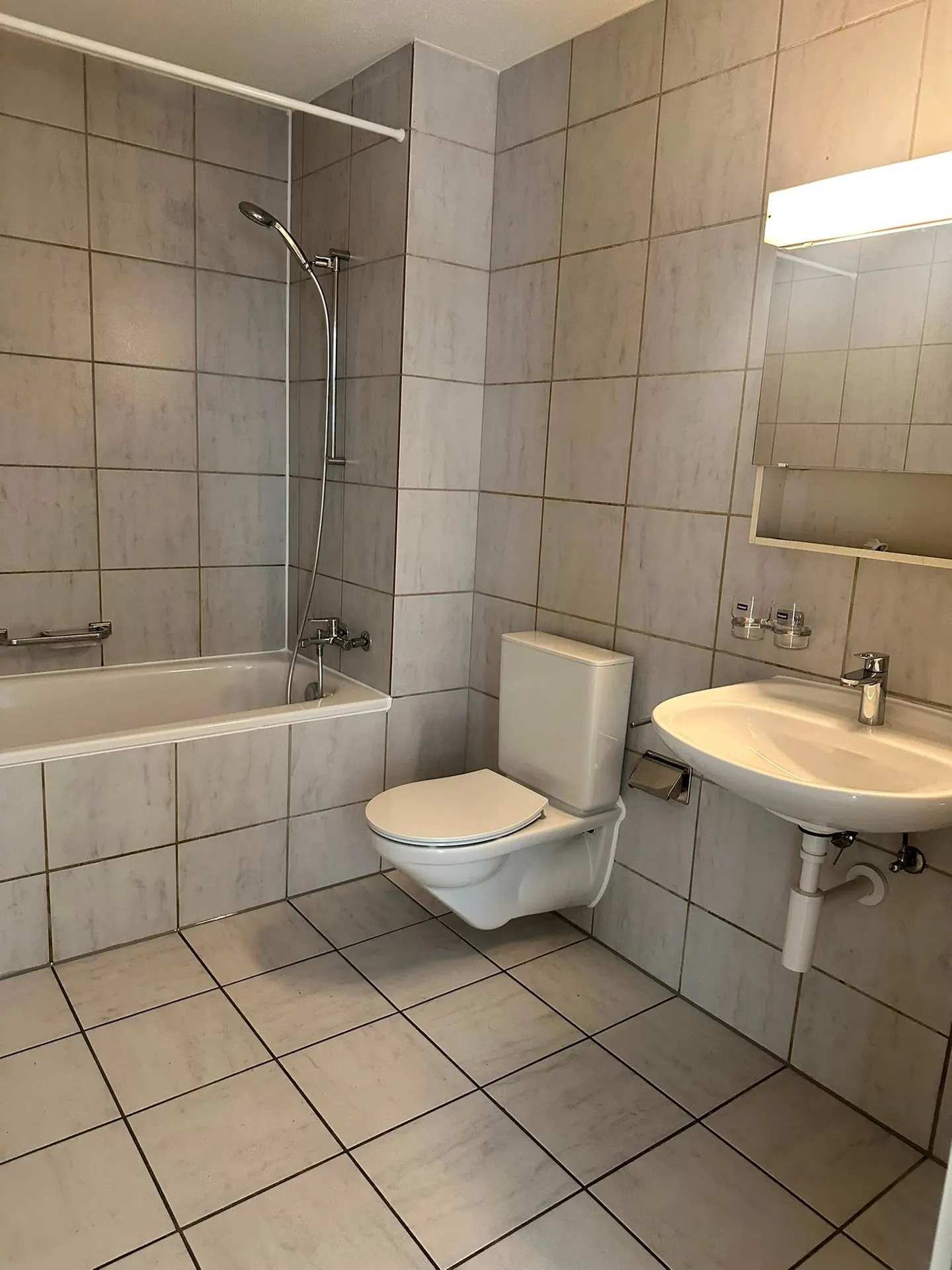 Appartamento Charmante con Terrazza Coperta - Foto 15 di 19