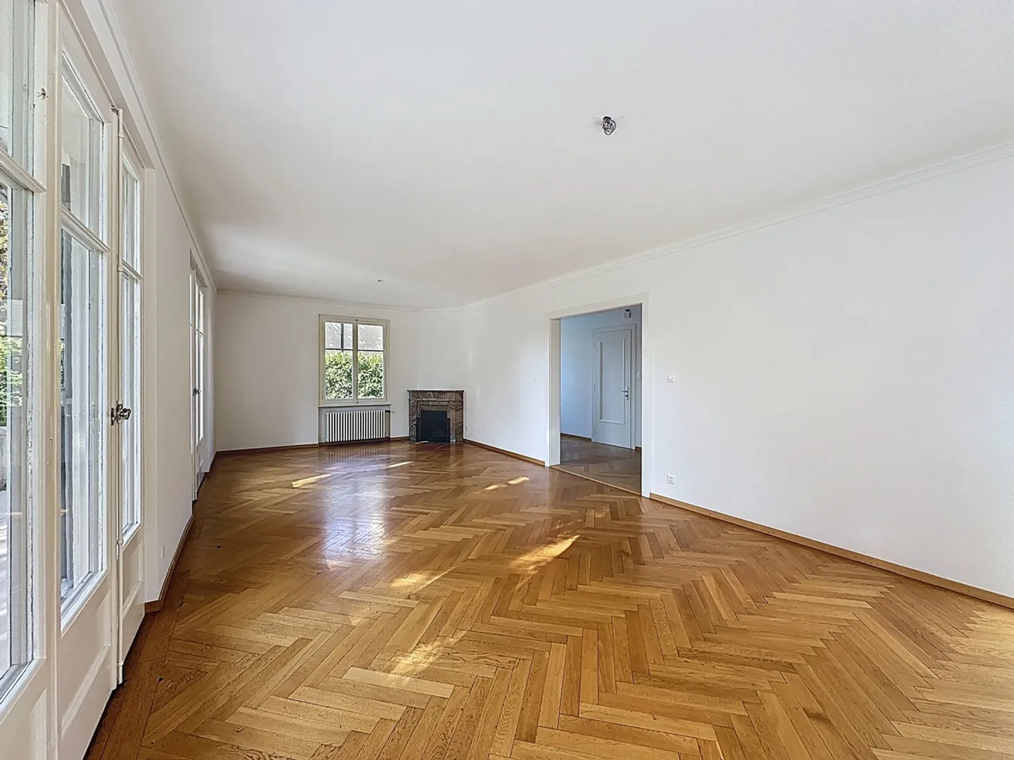 In a residential area! - Photo 5 of 12