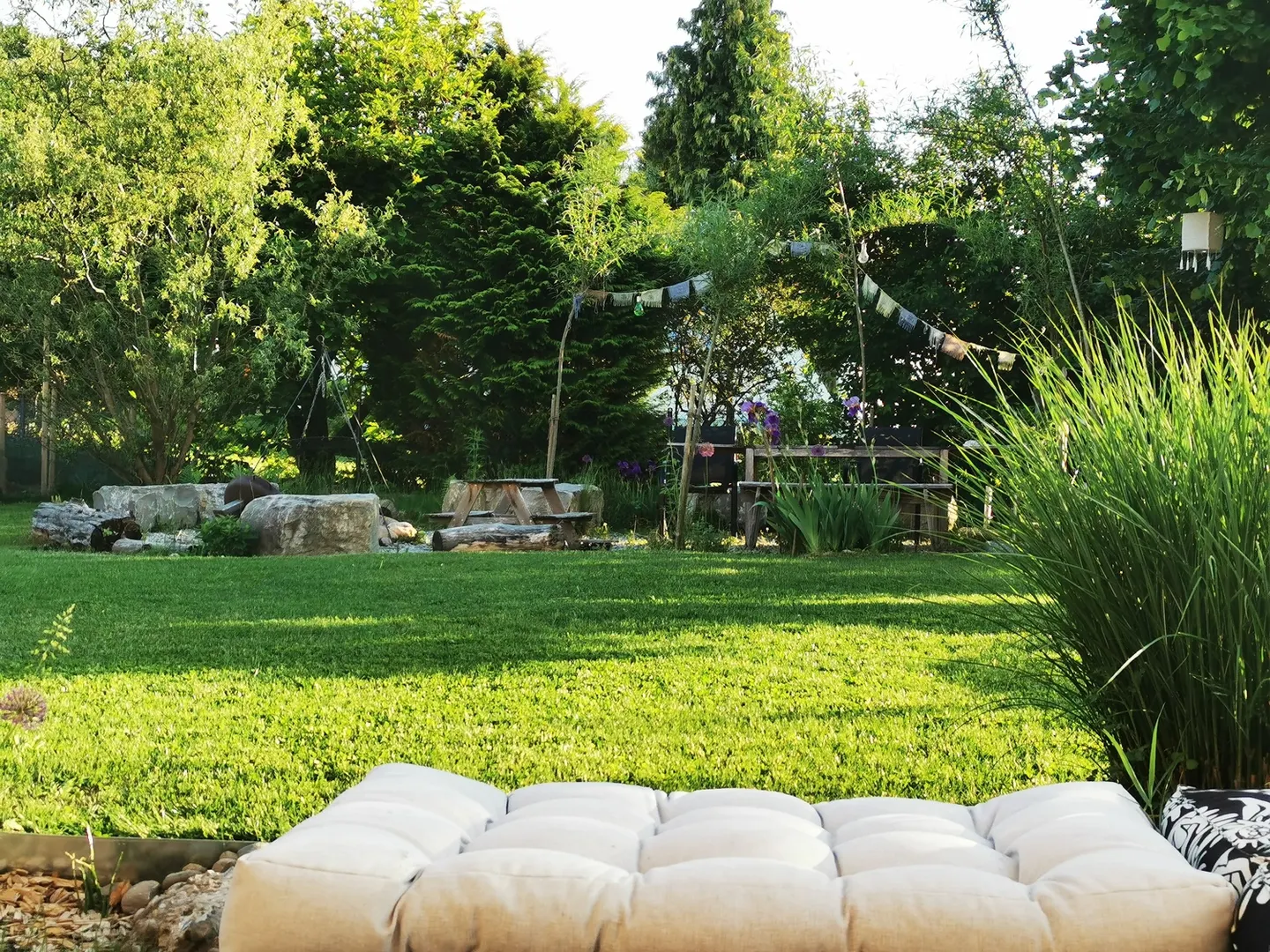 Charming Family Home with Garden - Photo 7 of 7
