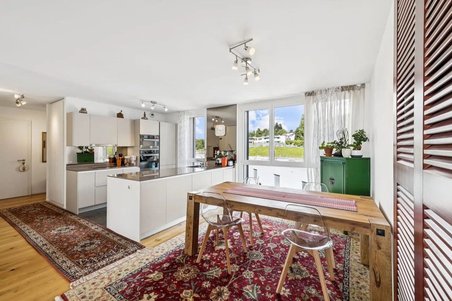 Opportunity not to be missed for this 4.5-room apartment - Photo 1 of 11