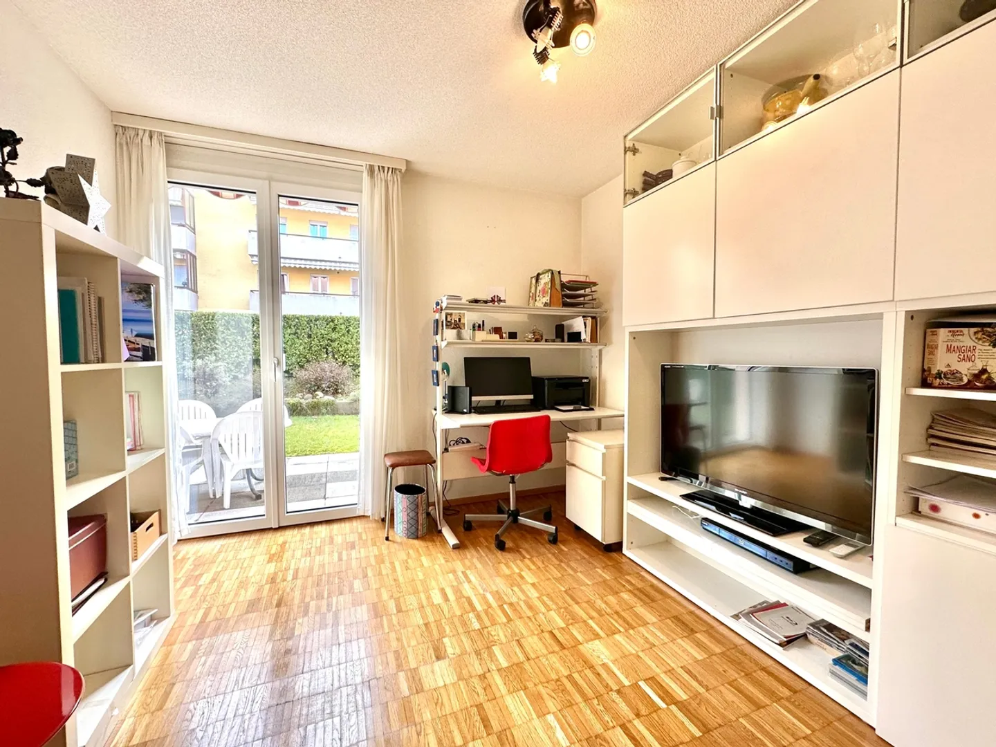 Helles 4,5-Zimmer-Apartment in Pregassona mit Garten - Foto 6 von 11