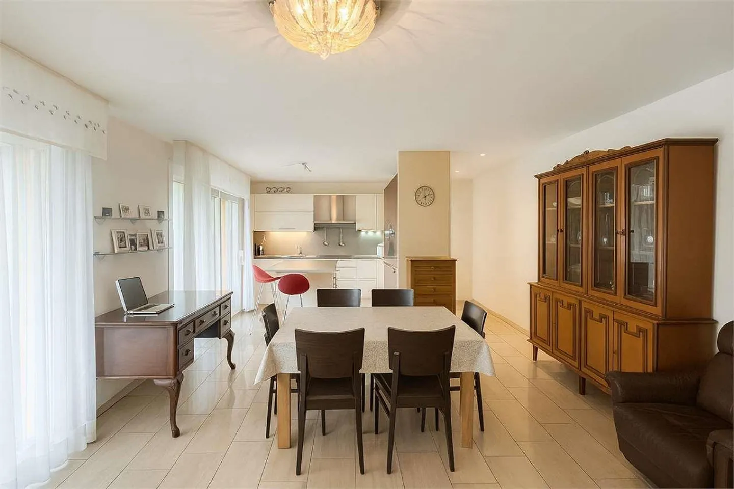 Lugano (Melano) - 4.5 Zimmer mit privatem Garten - Foto 3 von 13