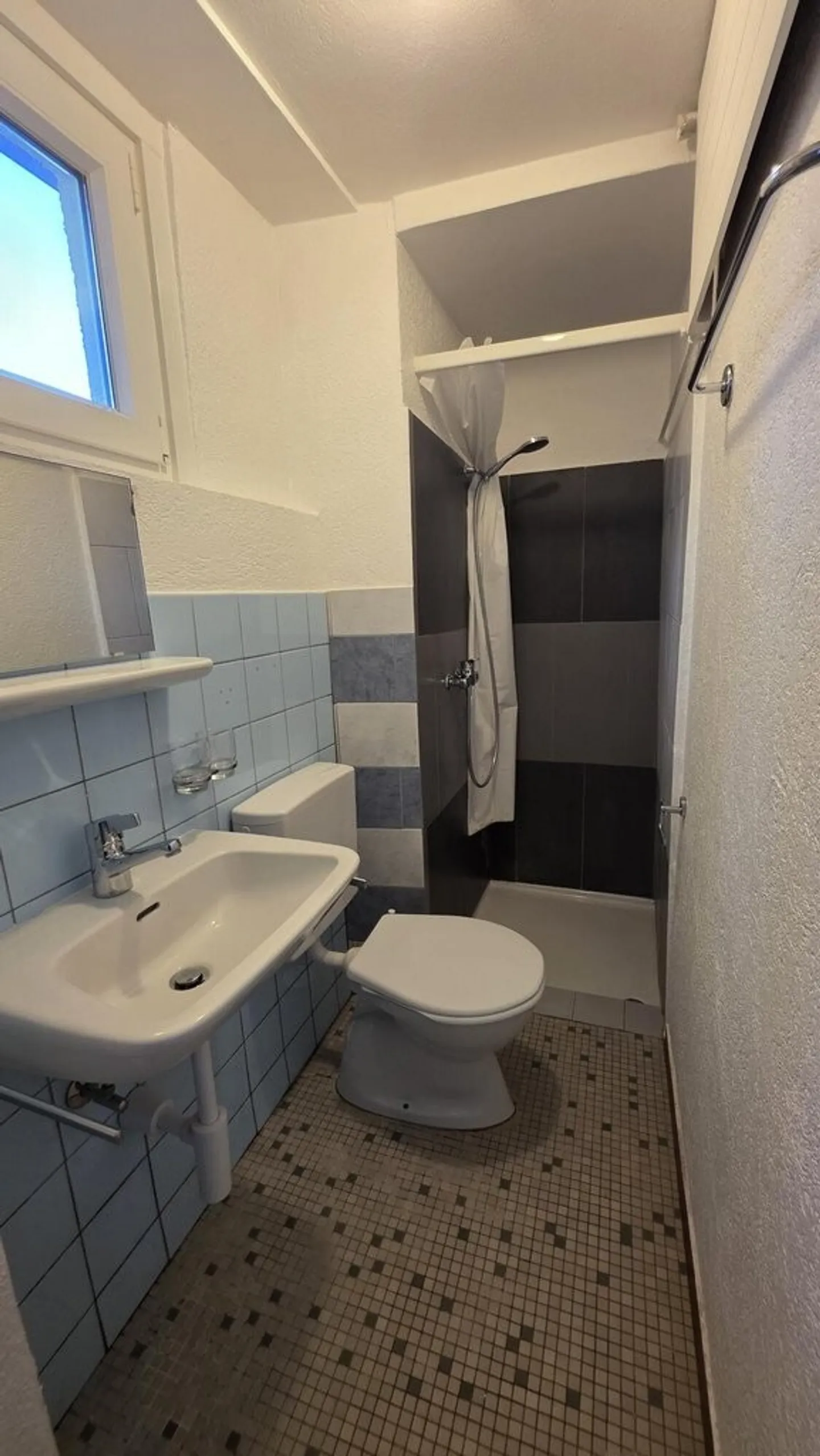 Schöne 3,5-Zimmer-Wohnung in ruhiger Lage - Foto 6 von 7