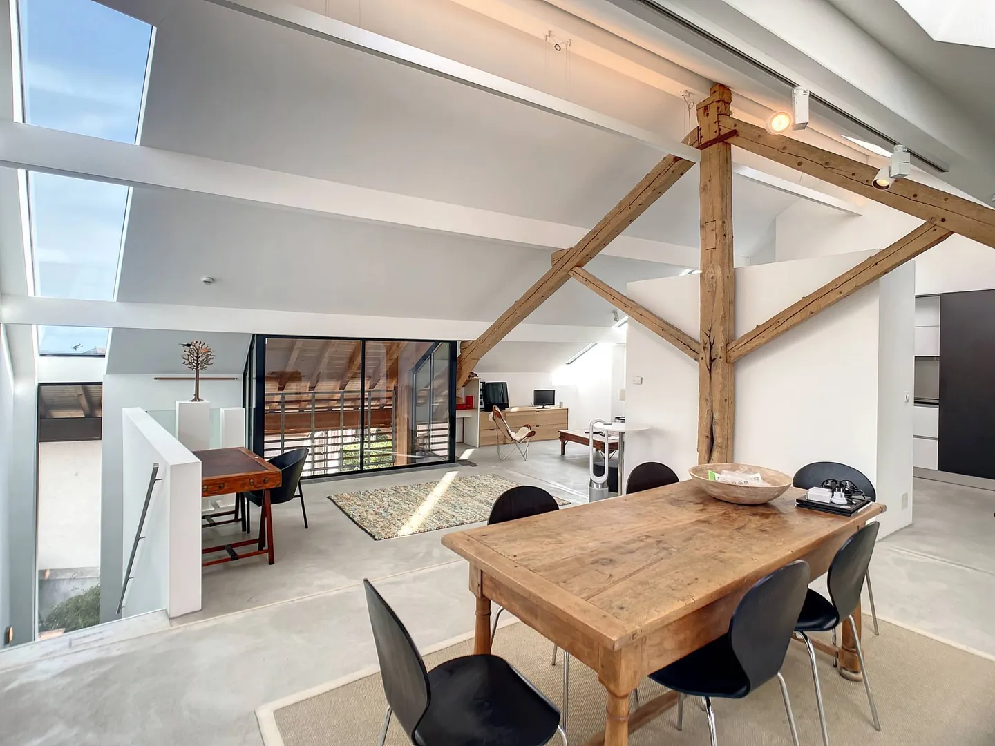 Charming 17th Century Farmhouse - Photo 8 of 9