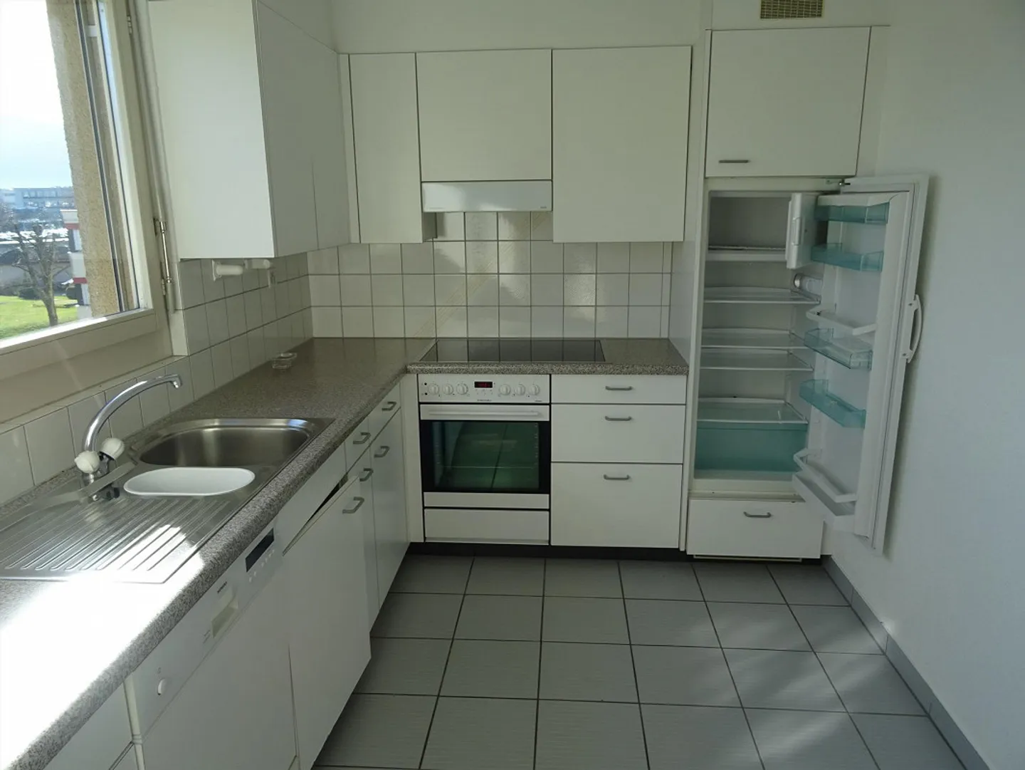 Helle Familienwohnung in ruhiger Lage - Foto 2 von 6