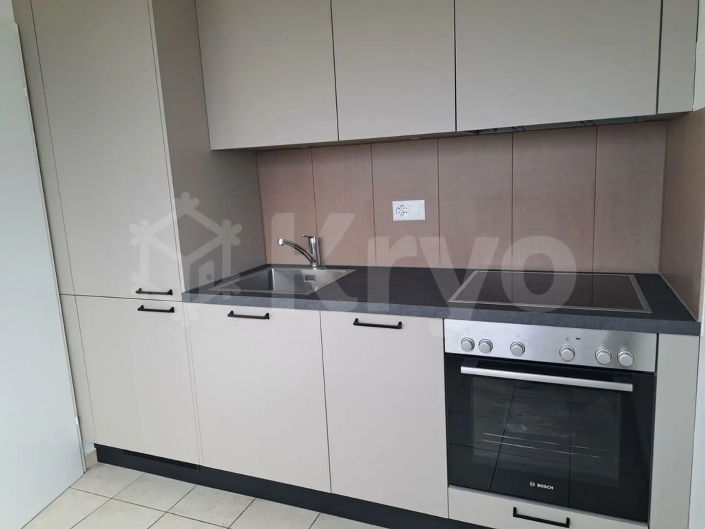 Charming Apartment with Lake View - Photo 2 of 11