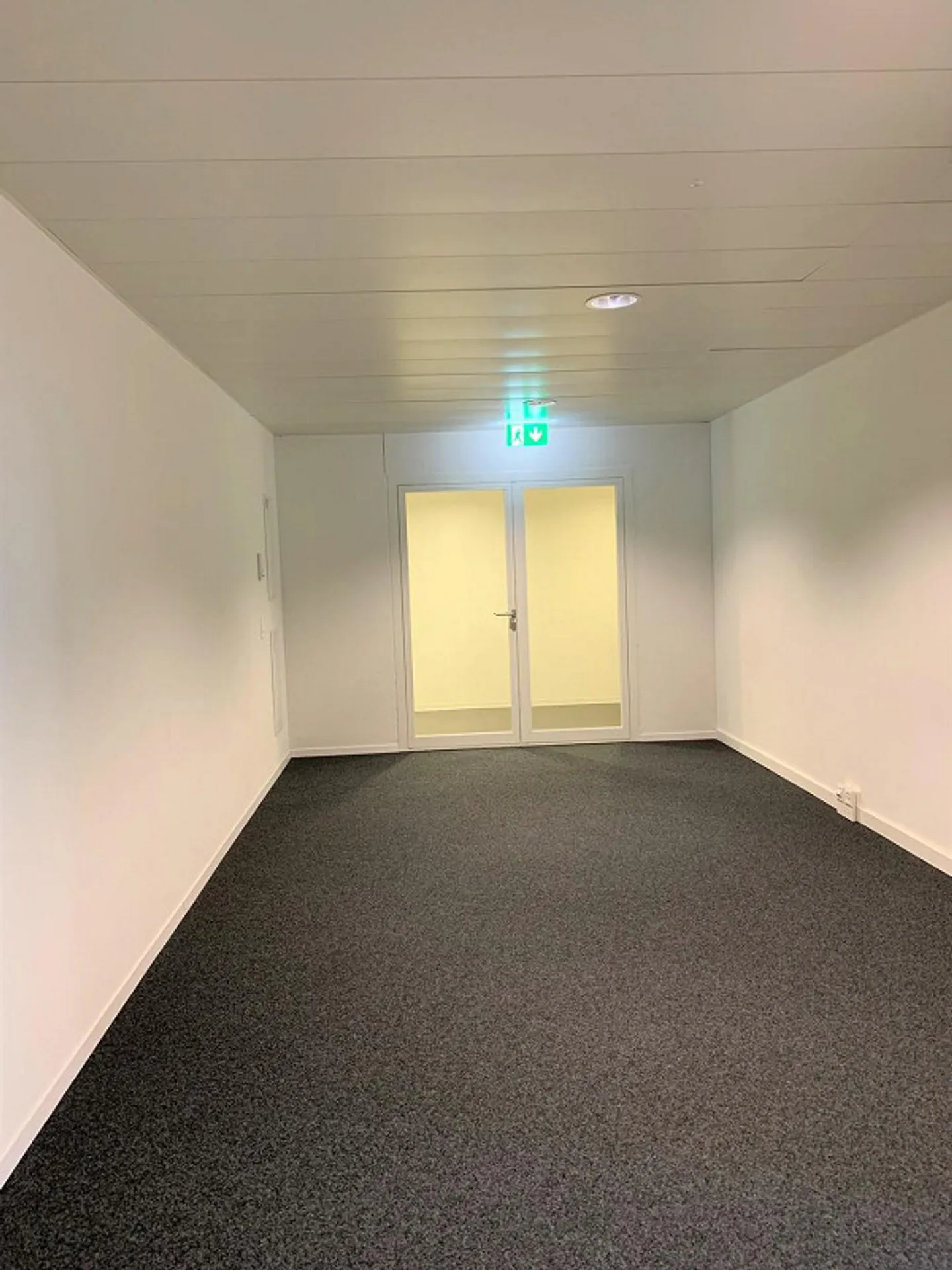 Prime location in the center of Dietikon - Photo 4 of 12